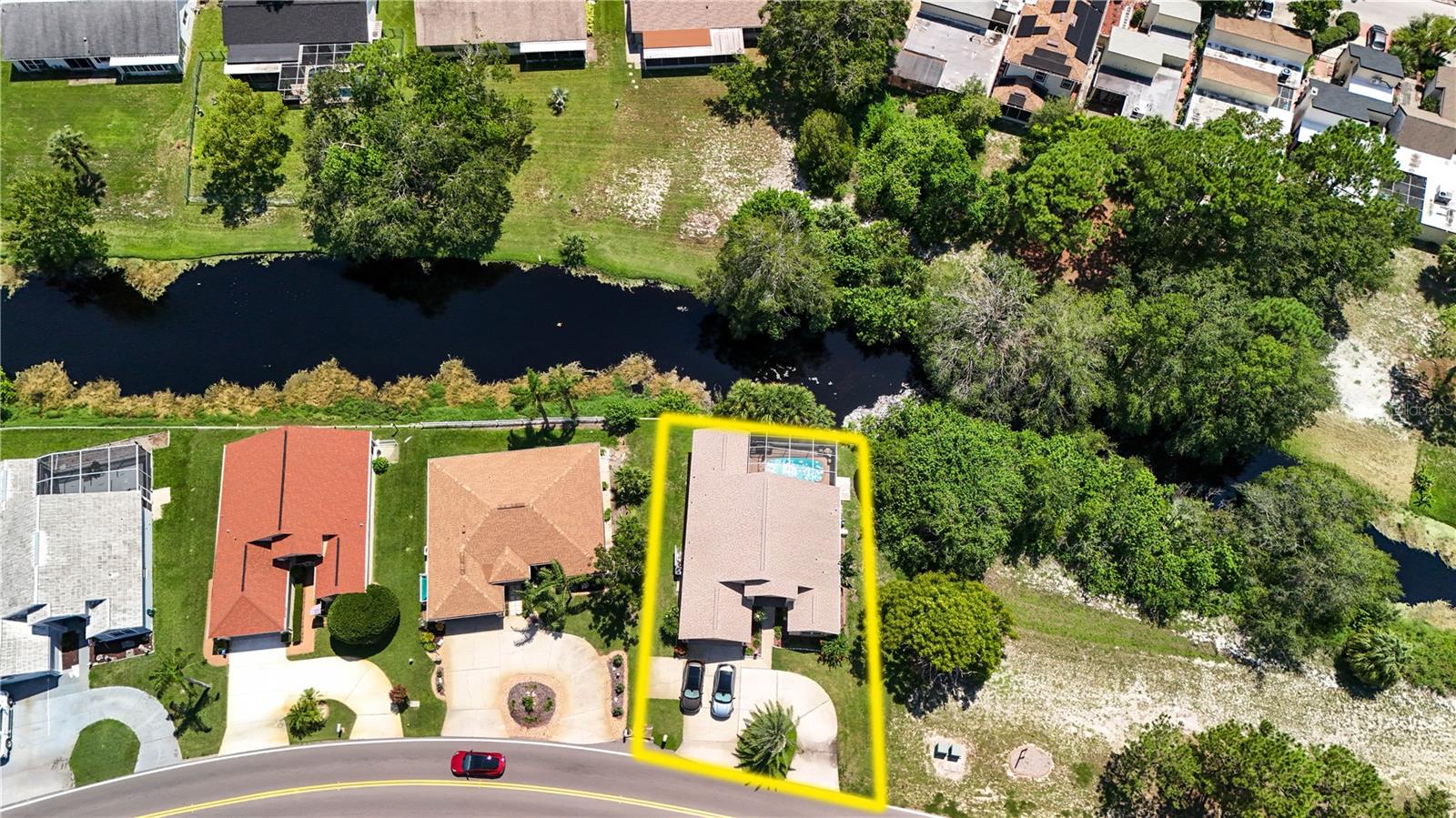 Image 3 of 33 For 7504 Beacon Woods Drive