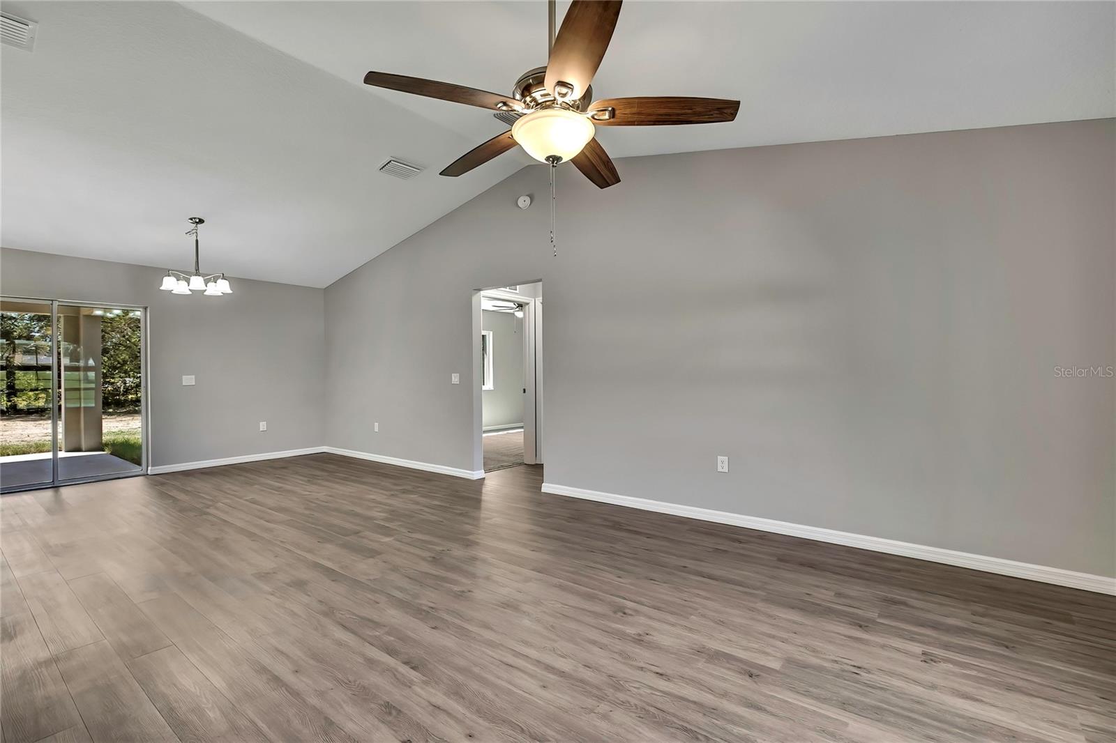 Image 15 of 54 For 12340 Birch Street
