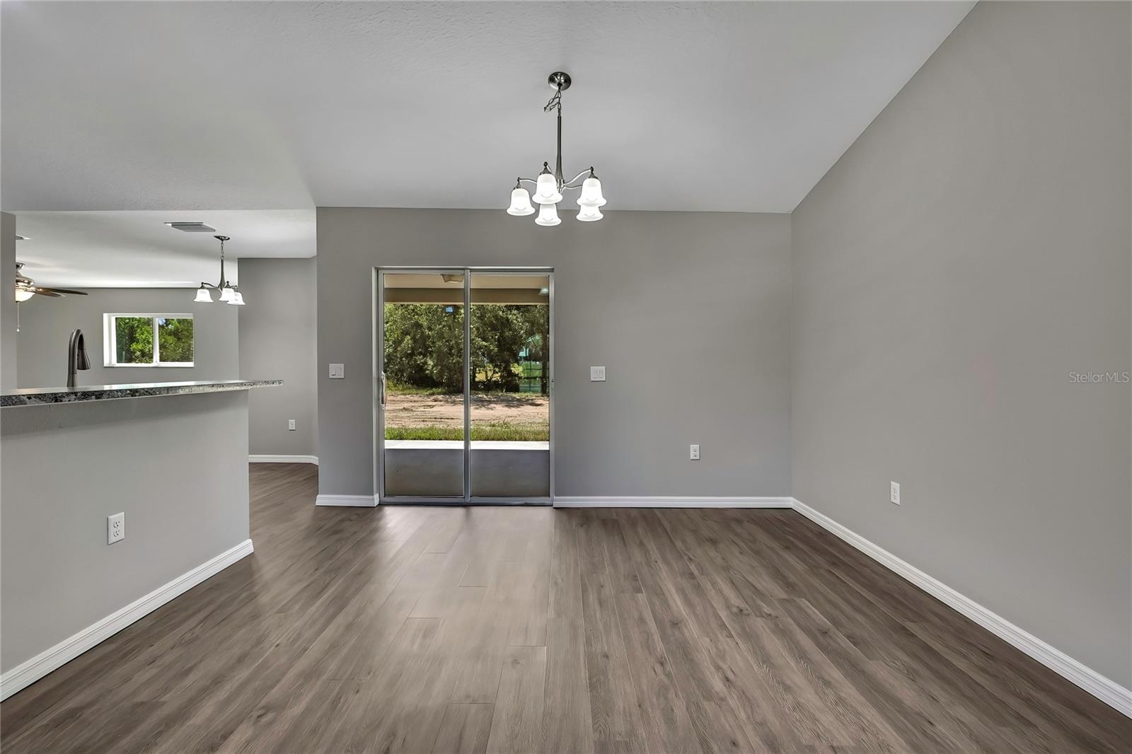 Image 20 of 54 For 12340 Birch Street