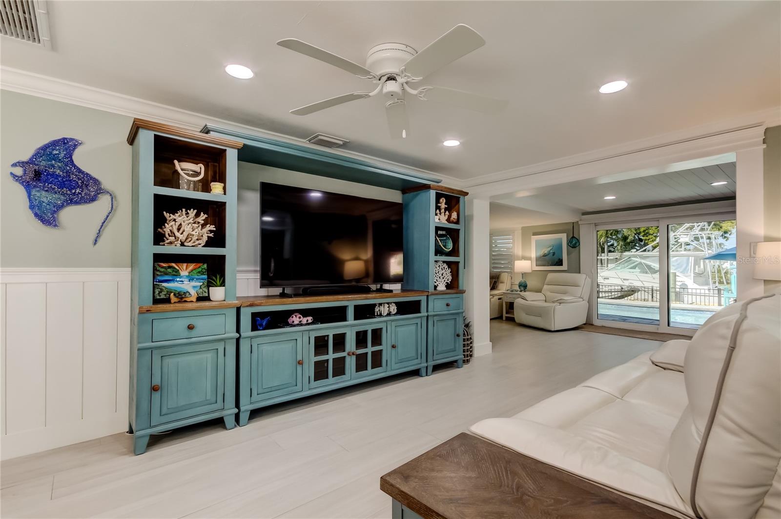 Image 15 of 56 For 13539 Allyn Drive
