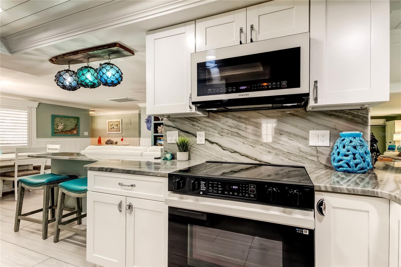 Image 18 of 56 For 13539 Allyn Drive