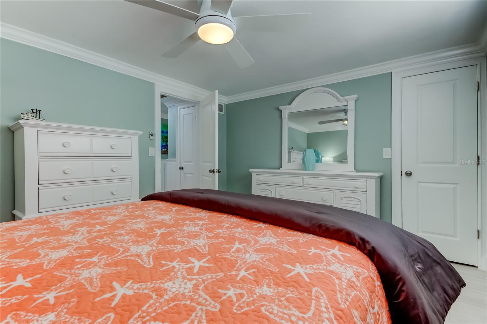 Image 31 of 56 For 13539 Allyn Drive