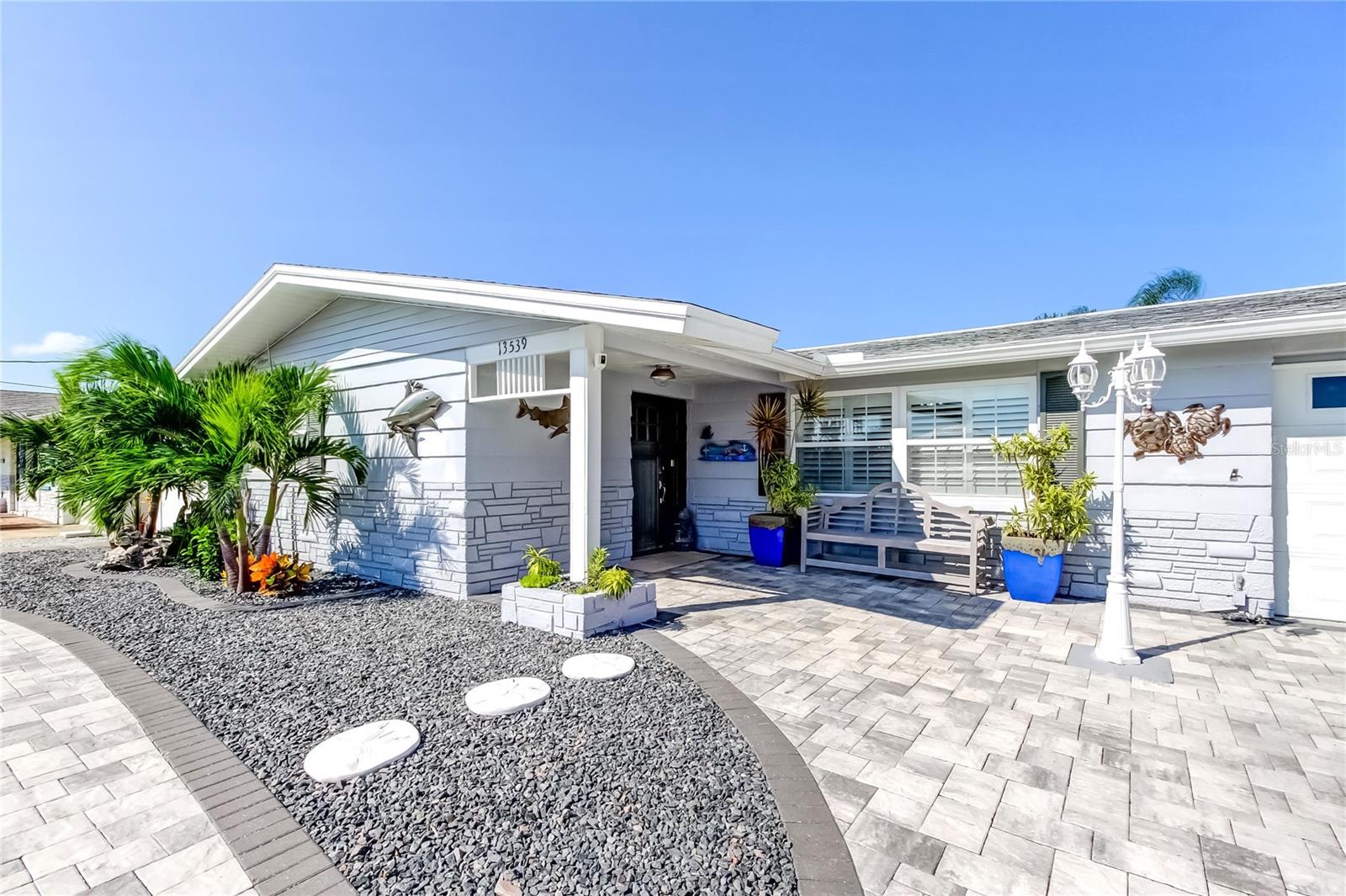 Image 6 of 56 For 13539 Allyn Drive