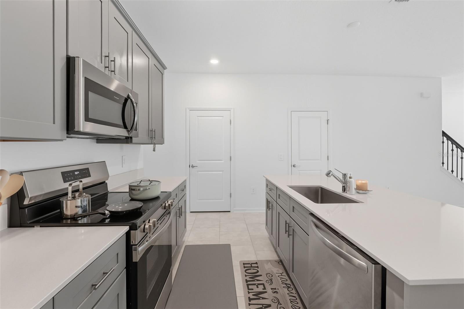 Image 11 of 39 For 4132 Pino Street