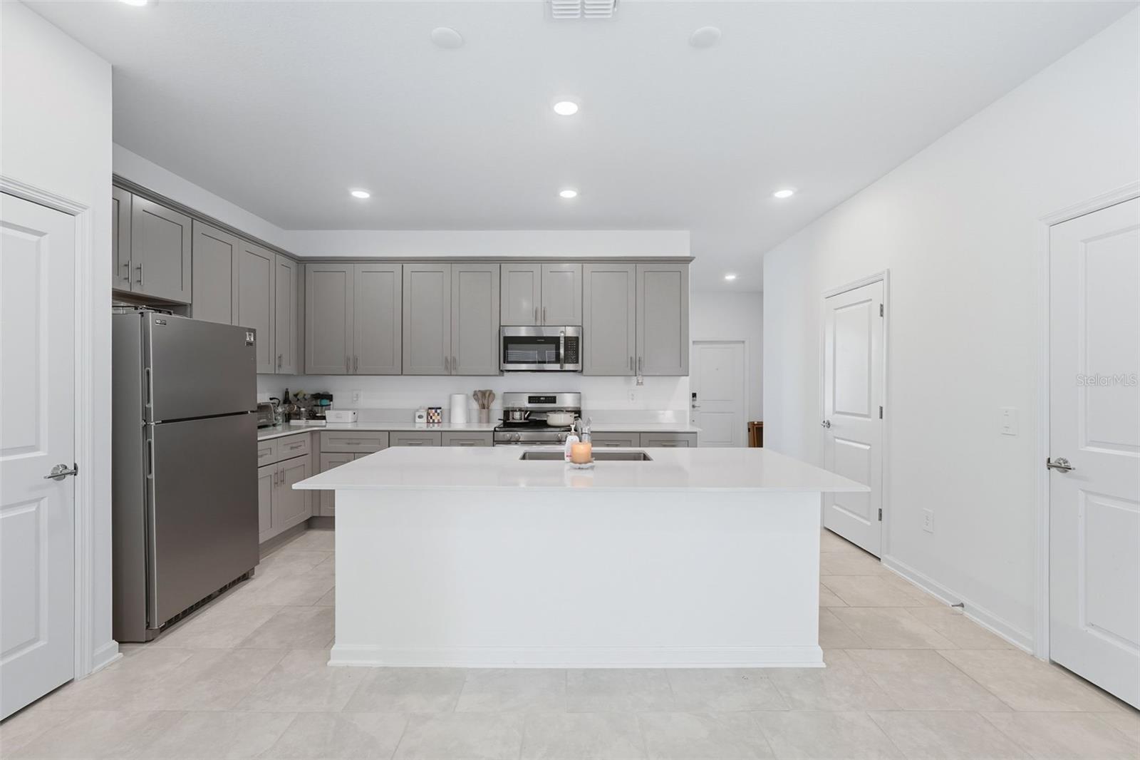 Image 13 of 39 For 4132 Pino Street