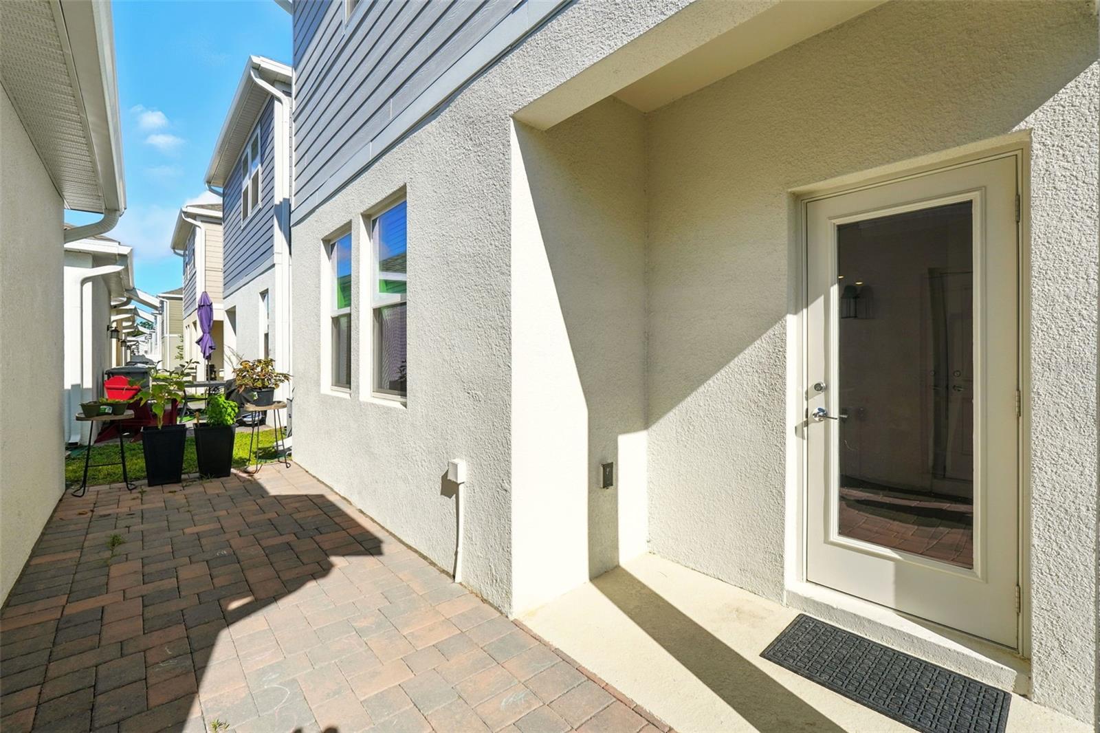 Image 36 of 39 For 4132 Pino Street