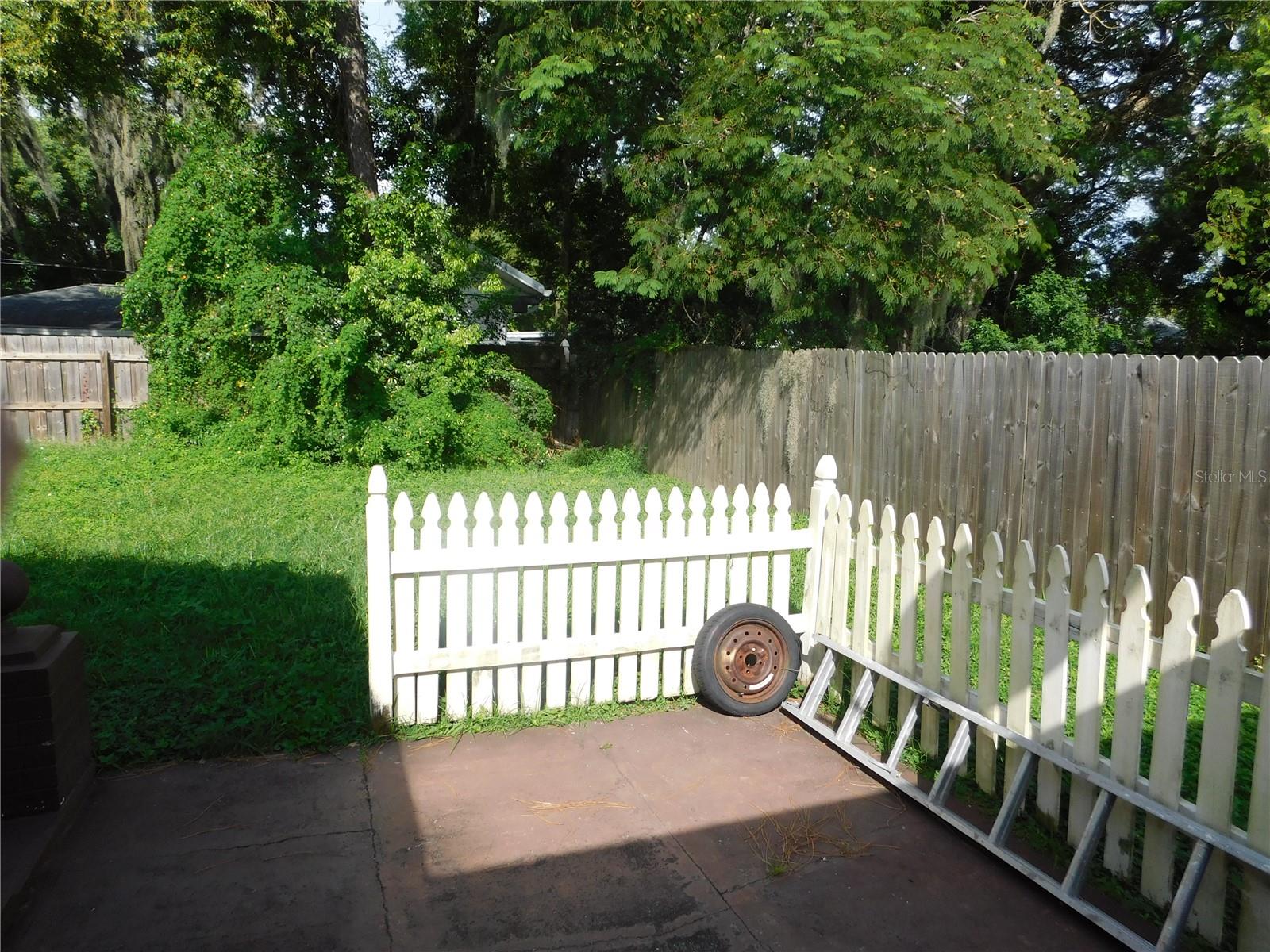 Image 15 of 18 For 2123 Arcadia Road