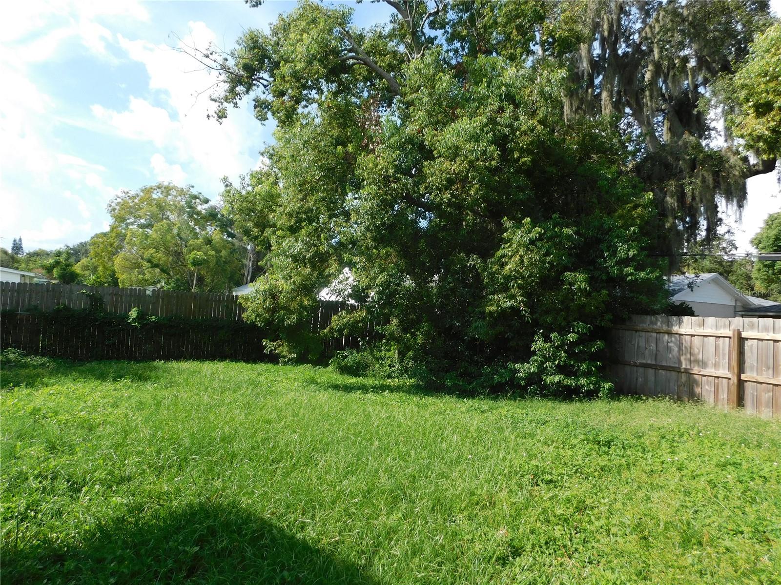 Image 16 of 18 For 2123 Arcadia Road