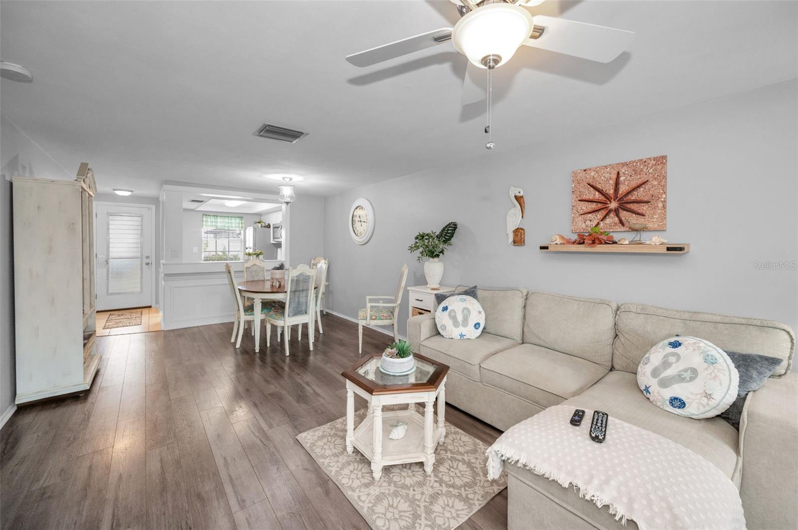 Image 11 of 59 For 4224 Rax Place 4224