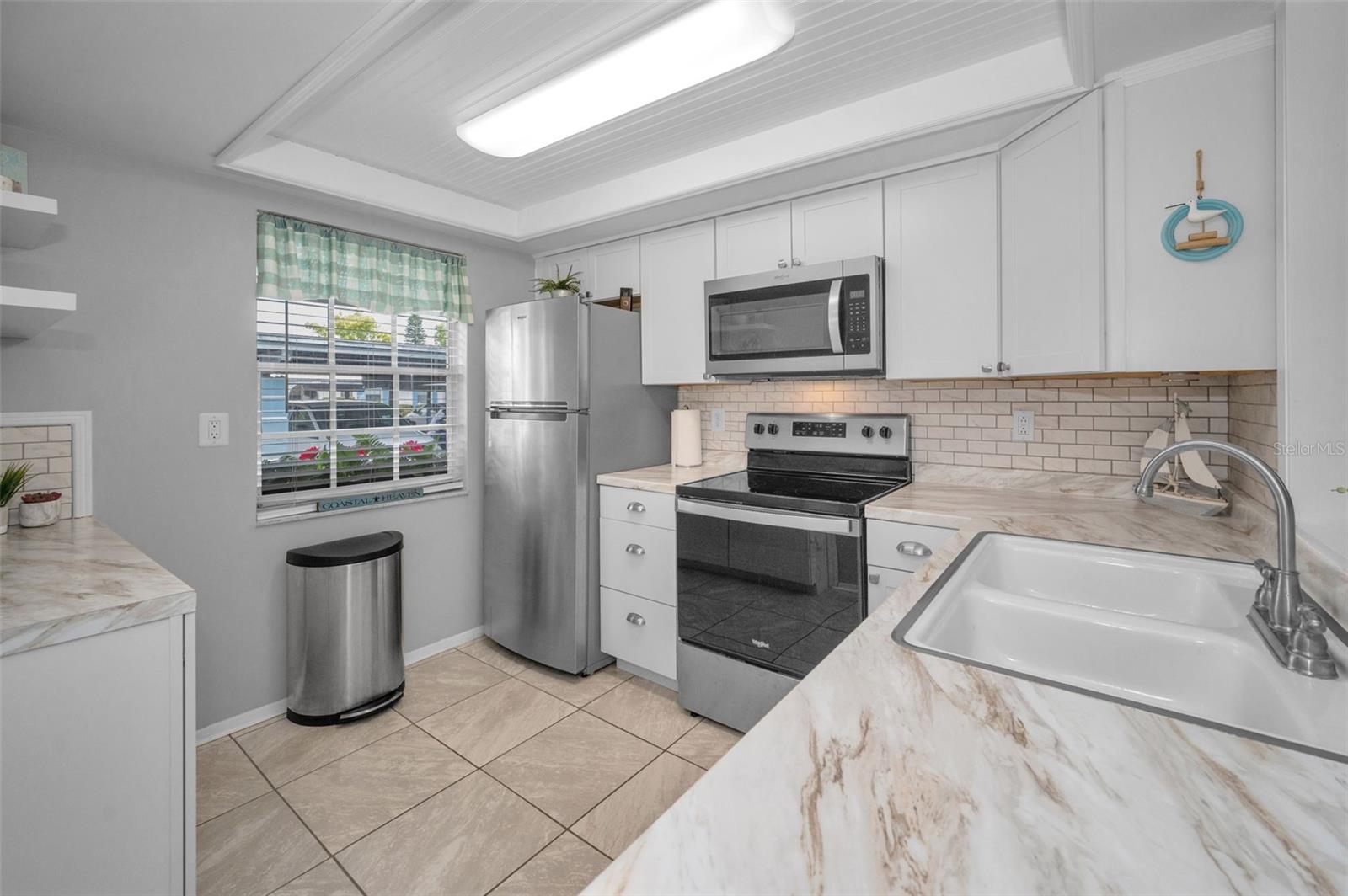 Image 17 of 59 For 4224 Rax Place 4224