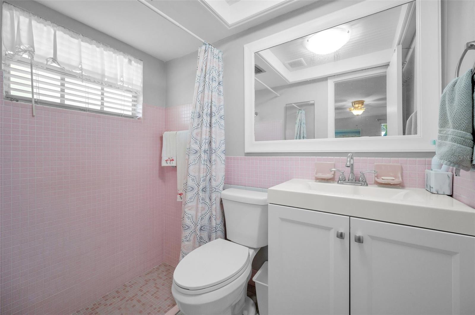 Image 26 of 59 For 4224 Rax Place 4224