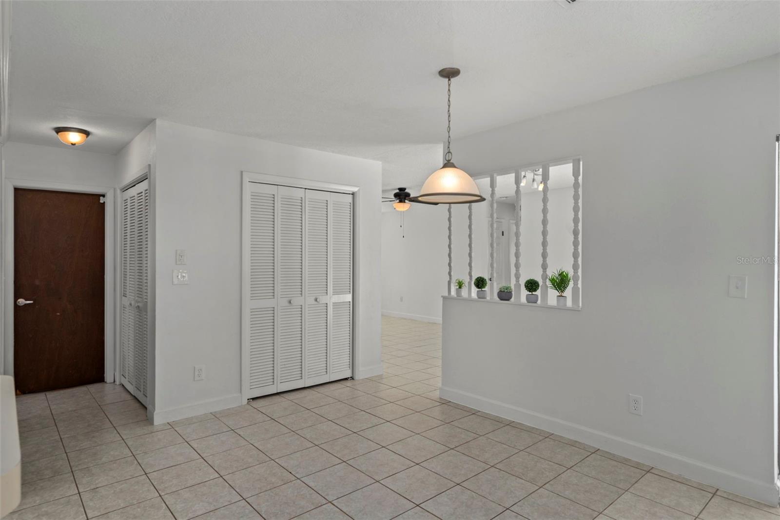 Image 18 of 55 For 1183 Farley Avenue