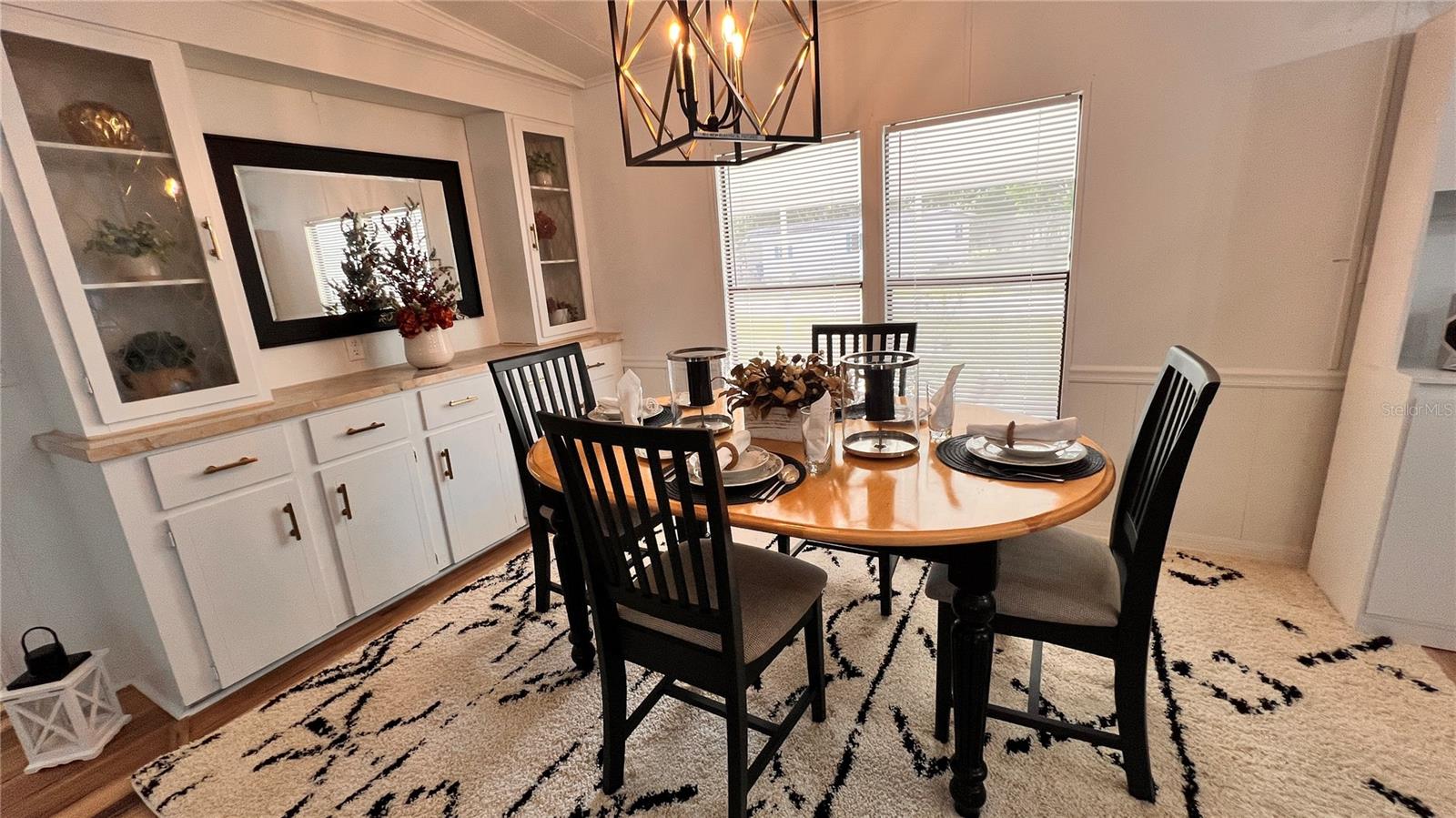 Image 10 of 38 For 9303 Highpoint Boulevard