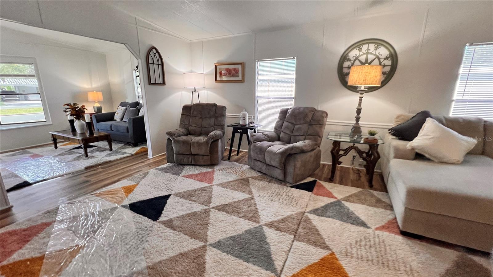 Image 13 of 38 For 9303 Highpoint Boulevard