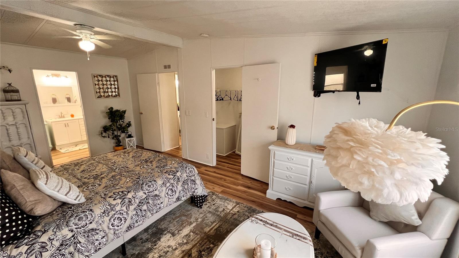 Image 18 of 38 For 9303 Highpoint Boulevard