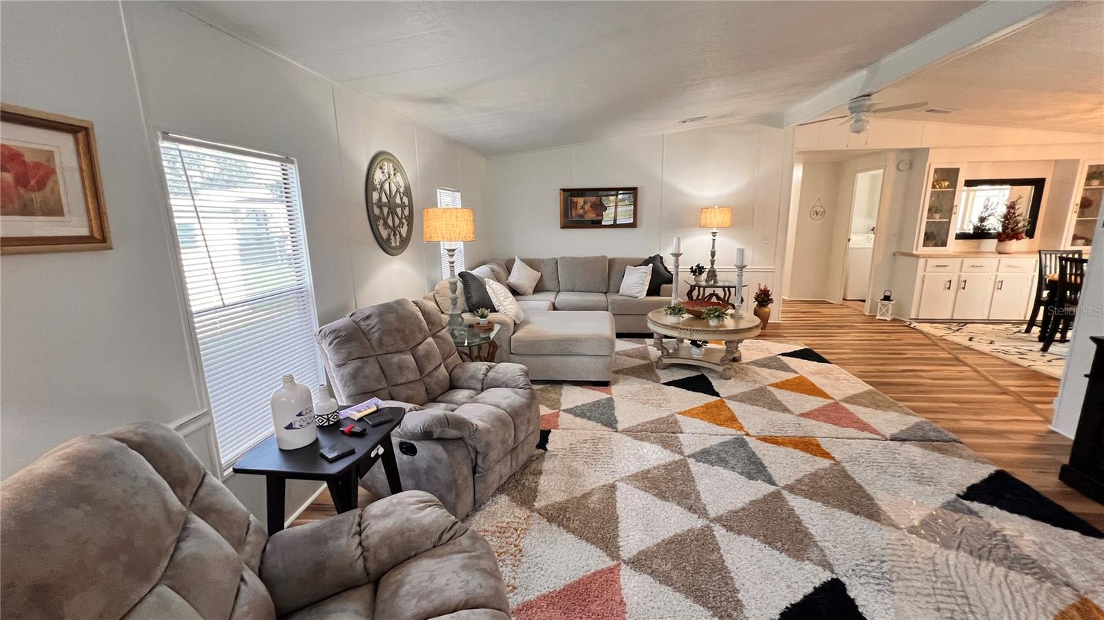 Image 7 of 38 For 9303 Highpoint Boulevard