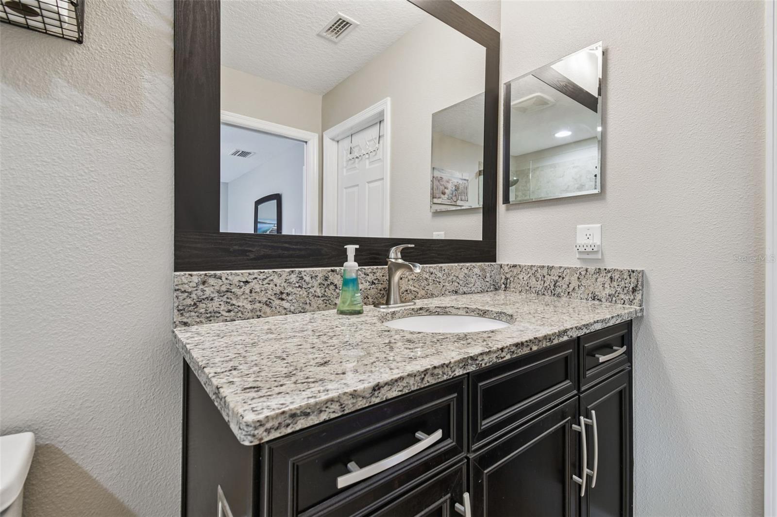 Image 38 of 78 For 13019 Batten Lane