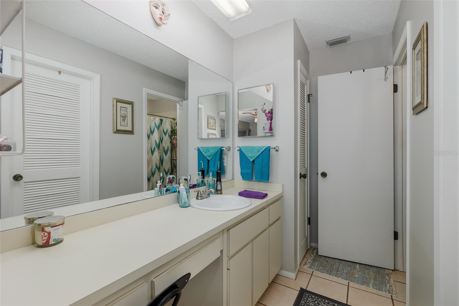 Image 27 of 47 For 6505 Remus Drive