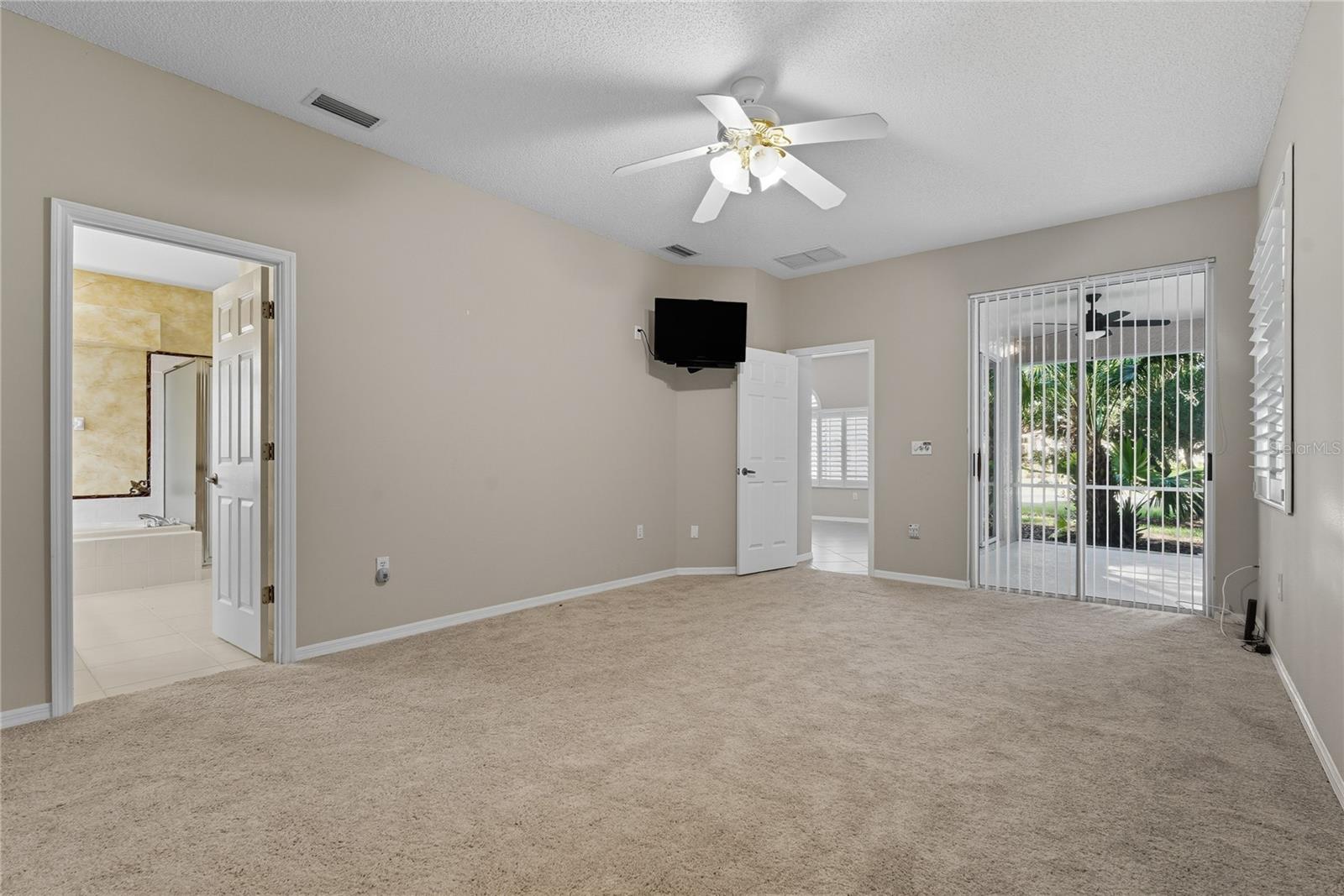 Image 21 of 58 For 1383 Dartford Drive