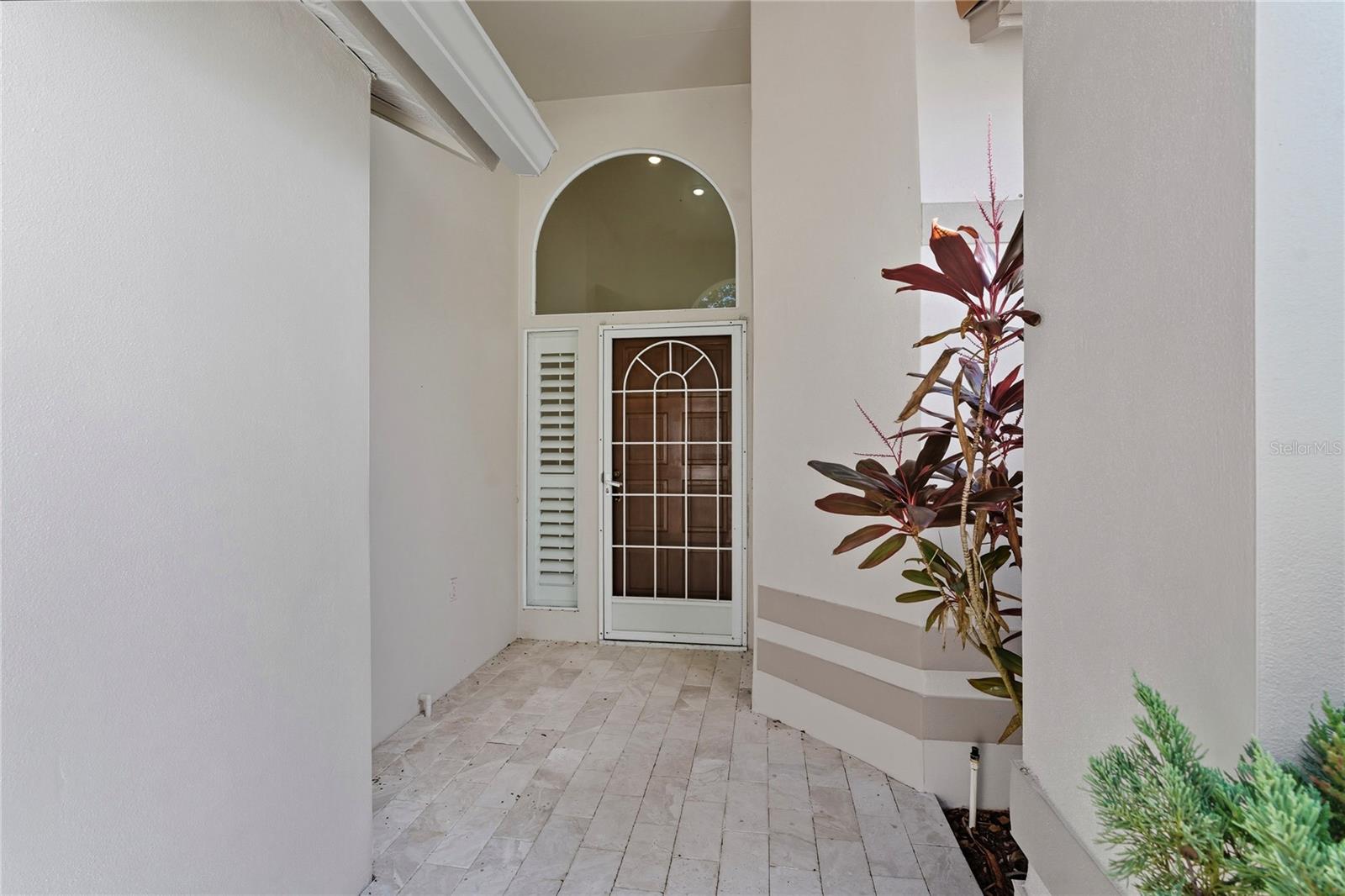Image 4 of 58 For 1383 Dartford Drive
