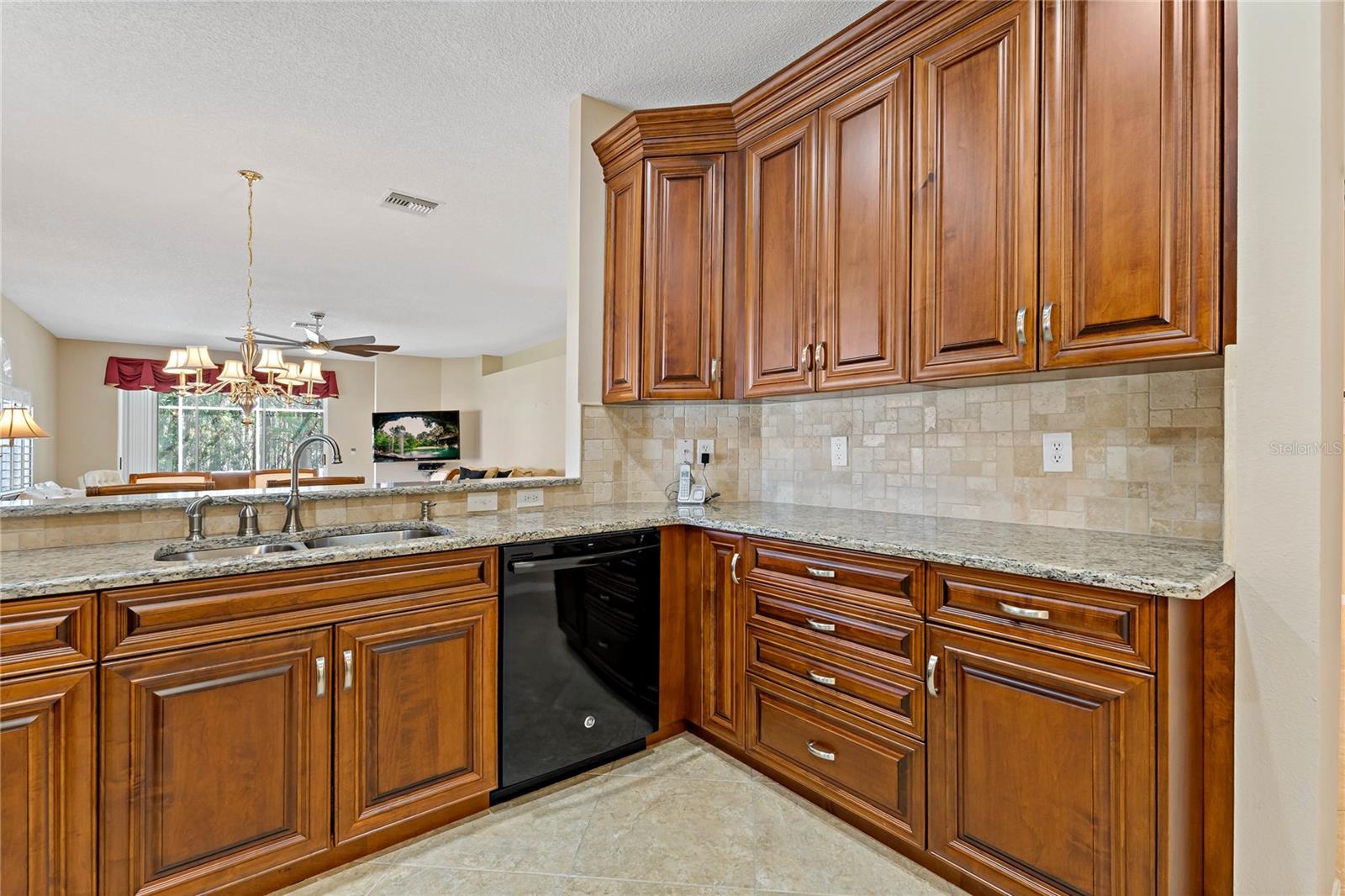 Image 8 of 58 For 1383 Dartford Drive