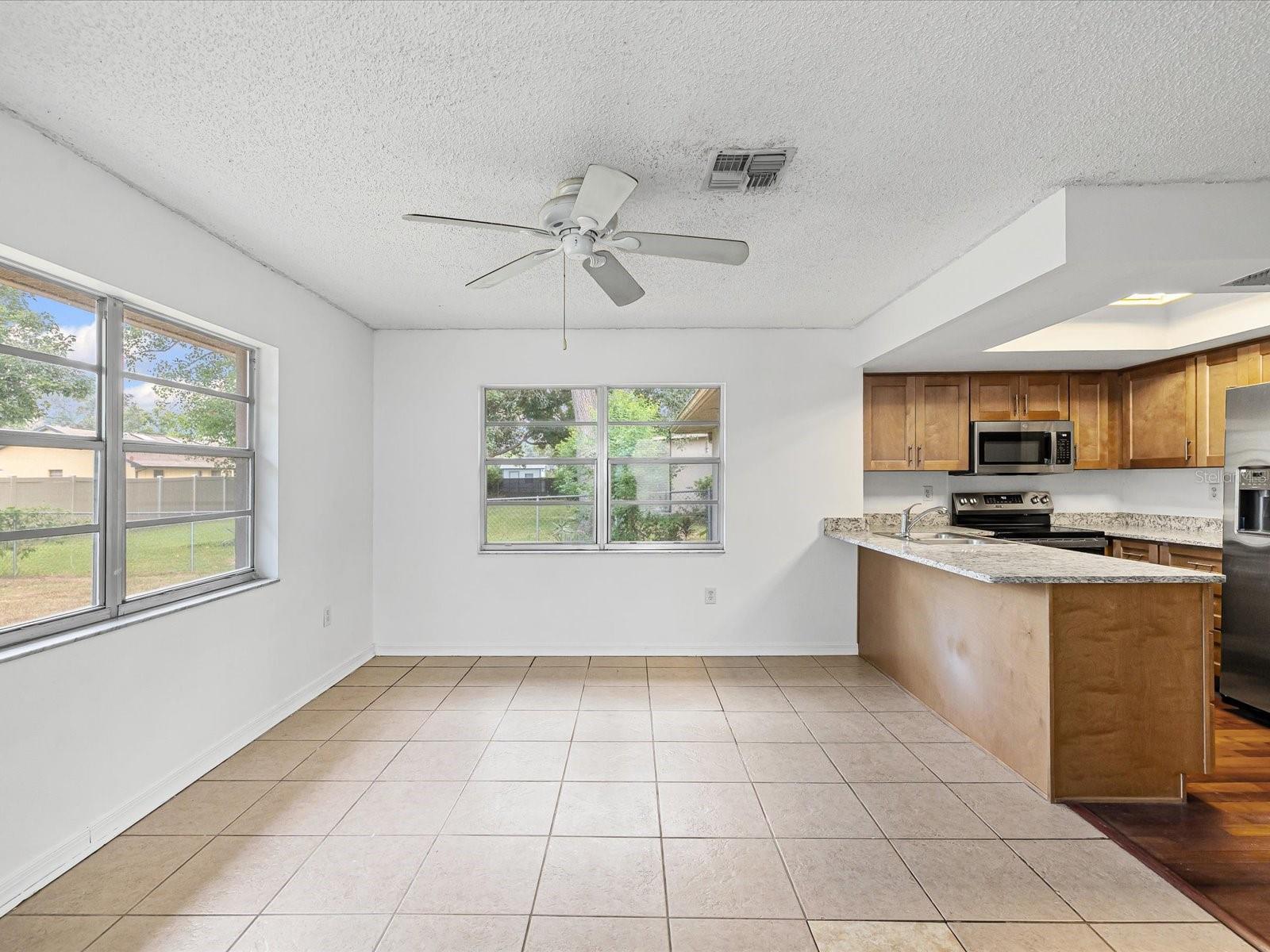 Image 15 of 35 For 9269 Bladon Street