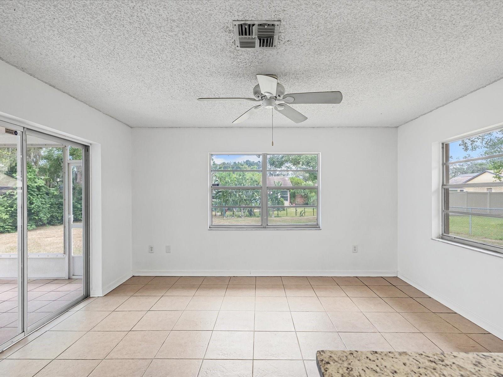 Image 17 of 35 For 9269 Bladon Street
