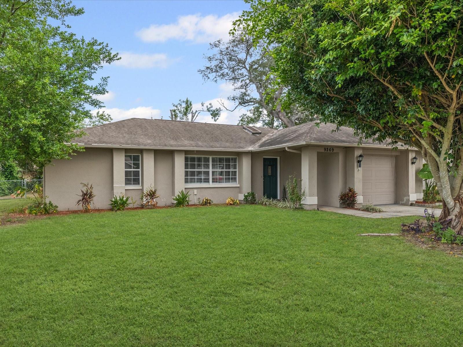 Image 3 of 35 For 9269 Bladon Street