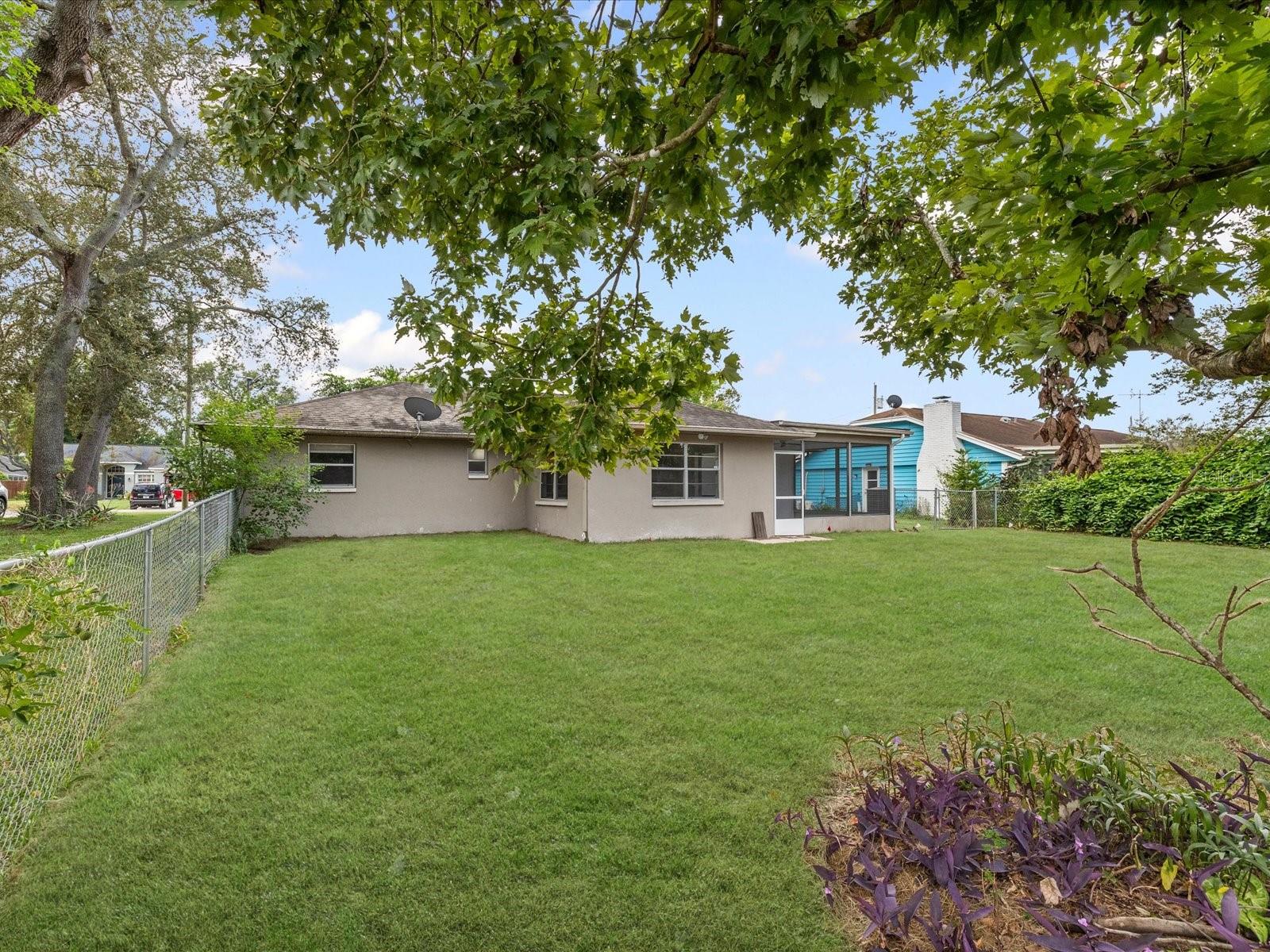 Image 31 of 35 For 9269 Bladon Street