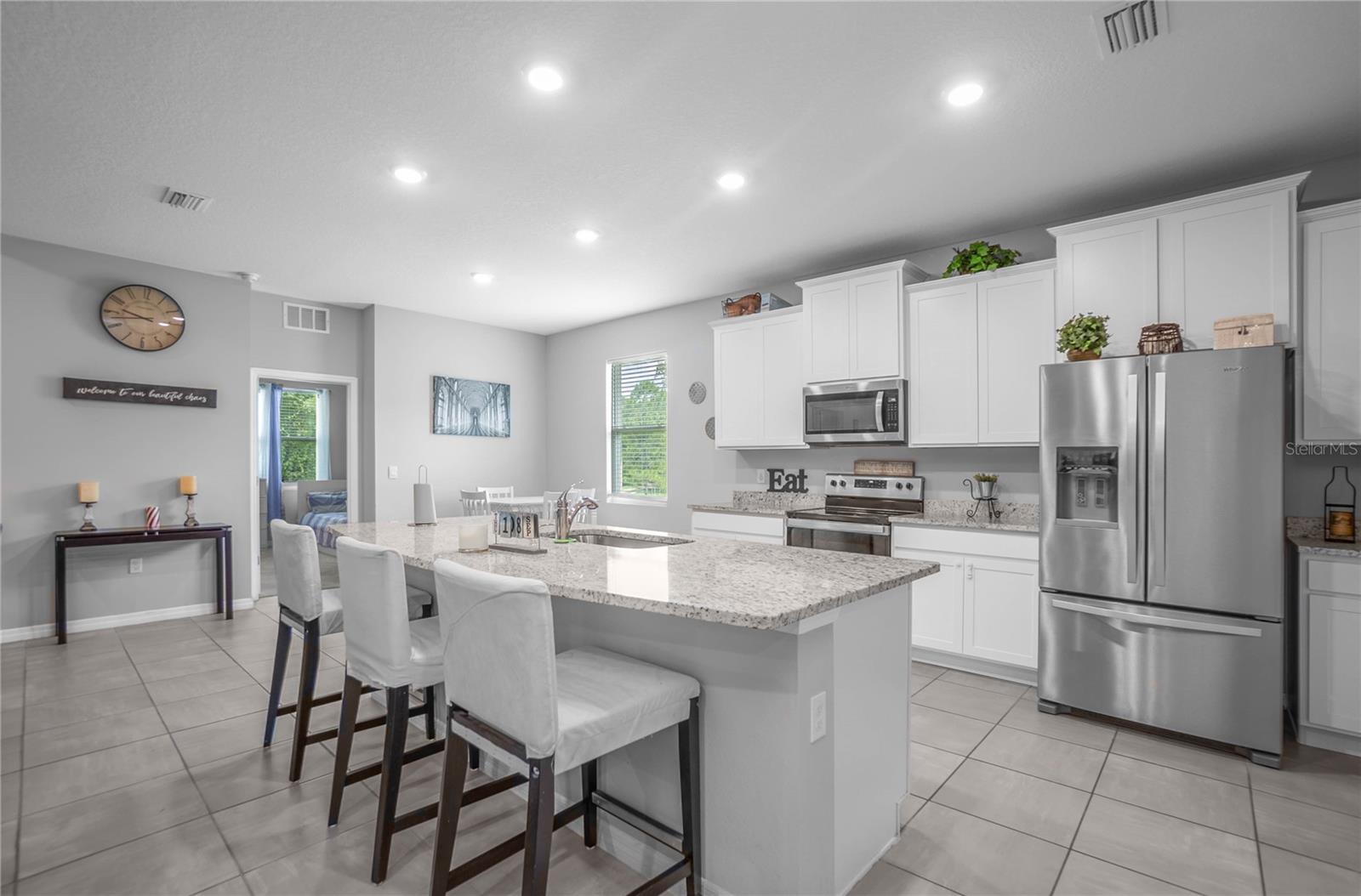 Image 12 of 54 For 14069 Wineberry Drive