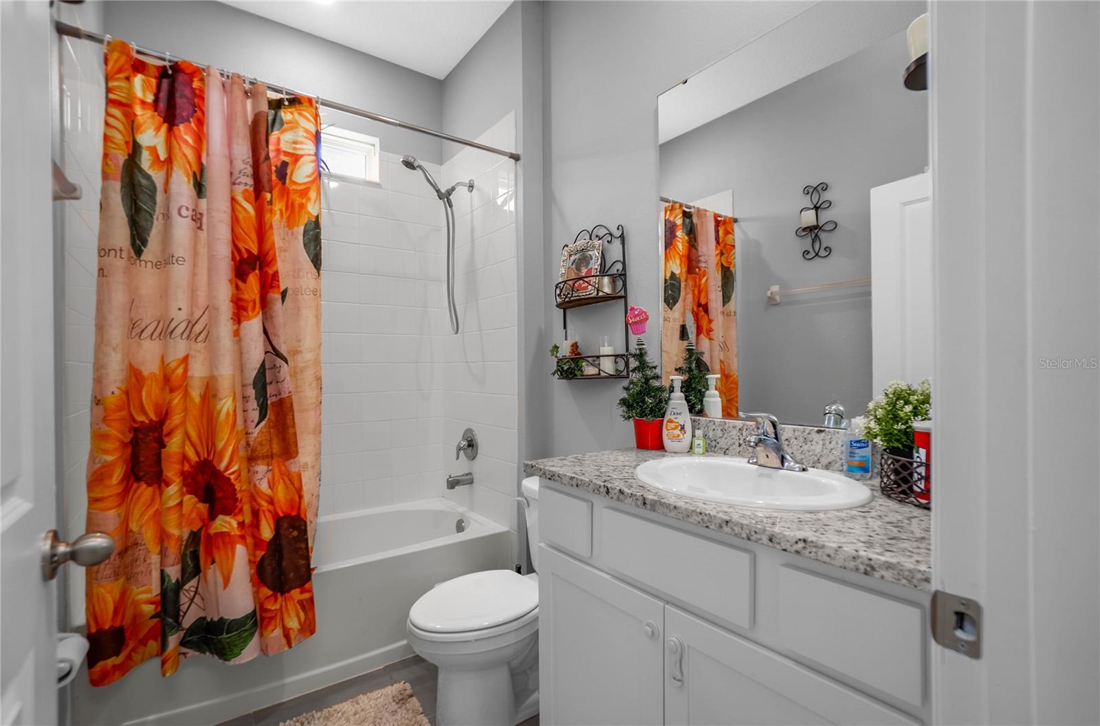 Image 26 of 54 For 14069 Wineberry Drive