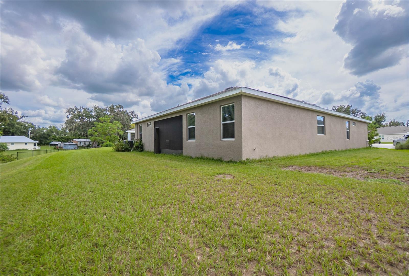 Image 33 of 54 For 14069 Wineberry Drive
