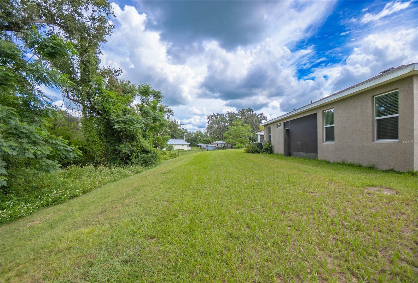 Image 35 of 54 For 14069 Wineberry Drive