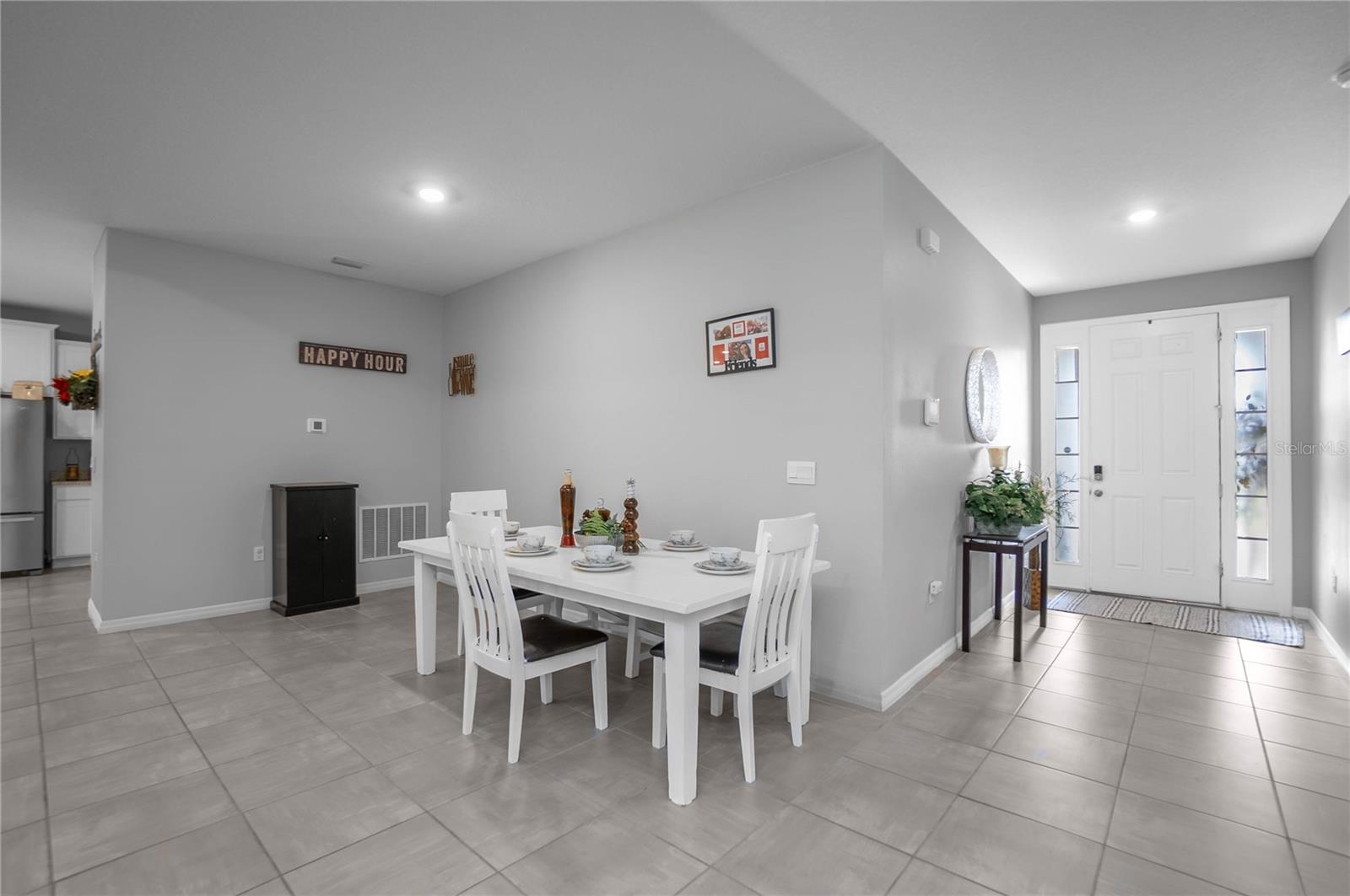 Image 6 of 54 For 14069 Wineberry Drive