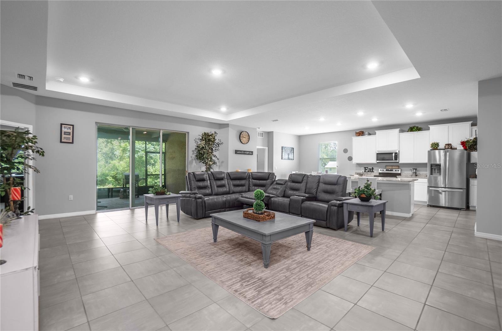 Image 7 of 54 For 14069 Wineberry Drive