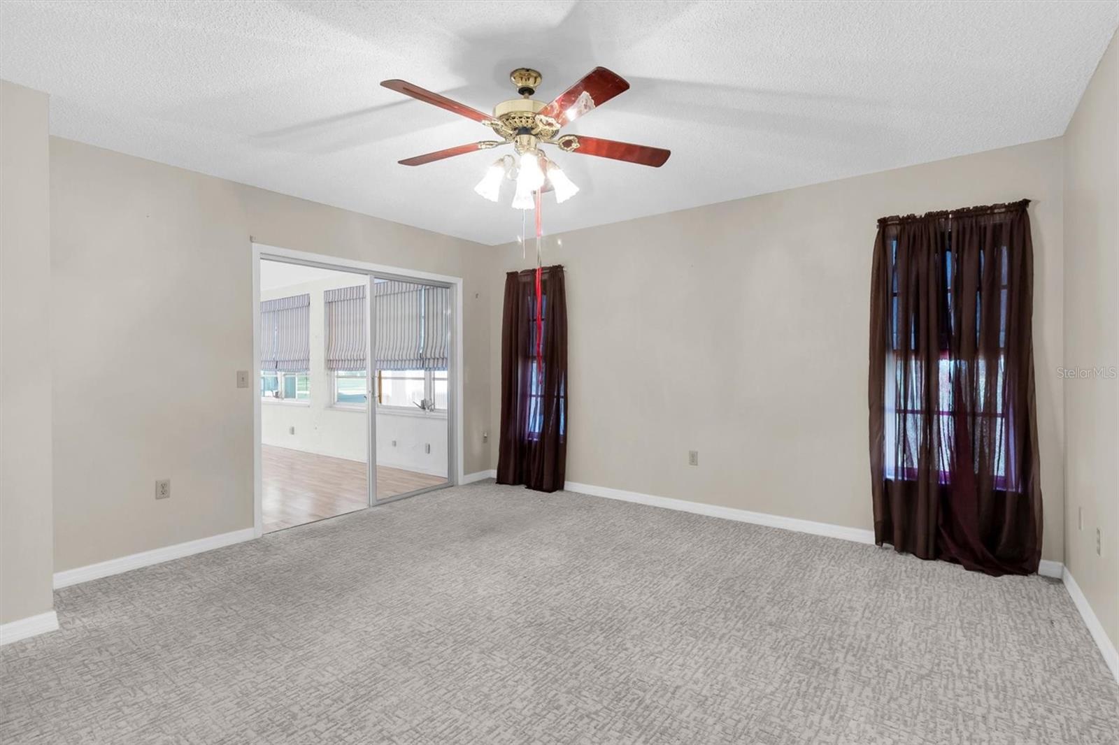 Image 15 of 62 For 4719 Cavendish Drive