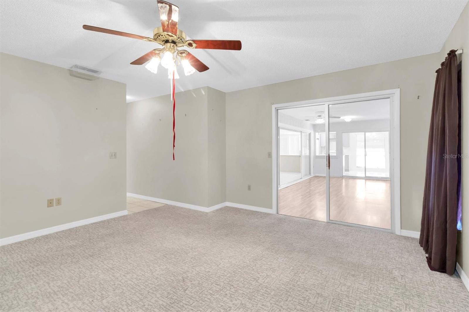 Image 16 of 62 For 4719 Cavendish Drive