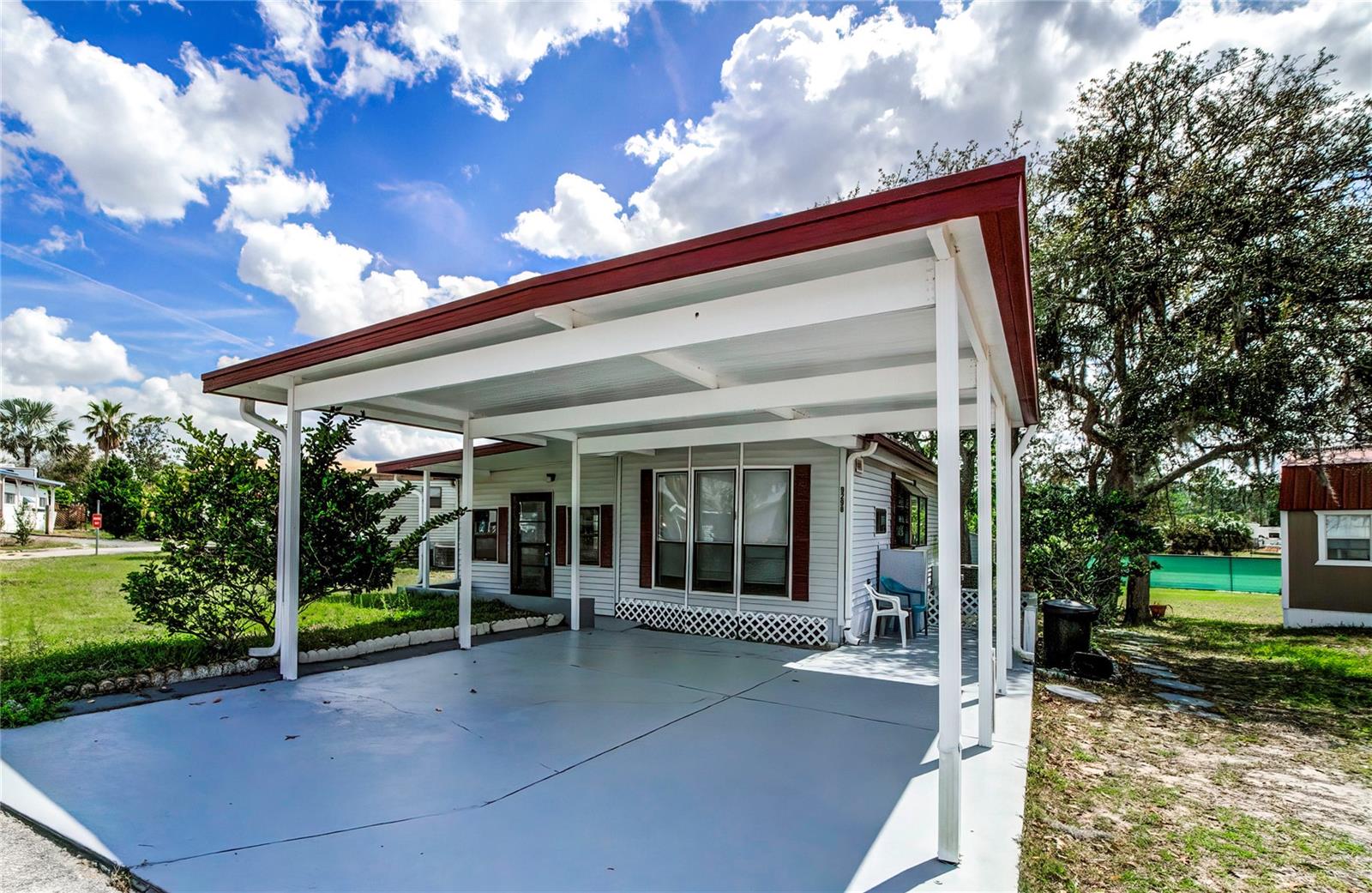 Details for 9298 Grizzly Bear Lane, WEEKI WACHEE, FL 34613