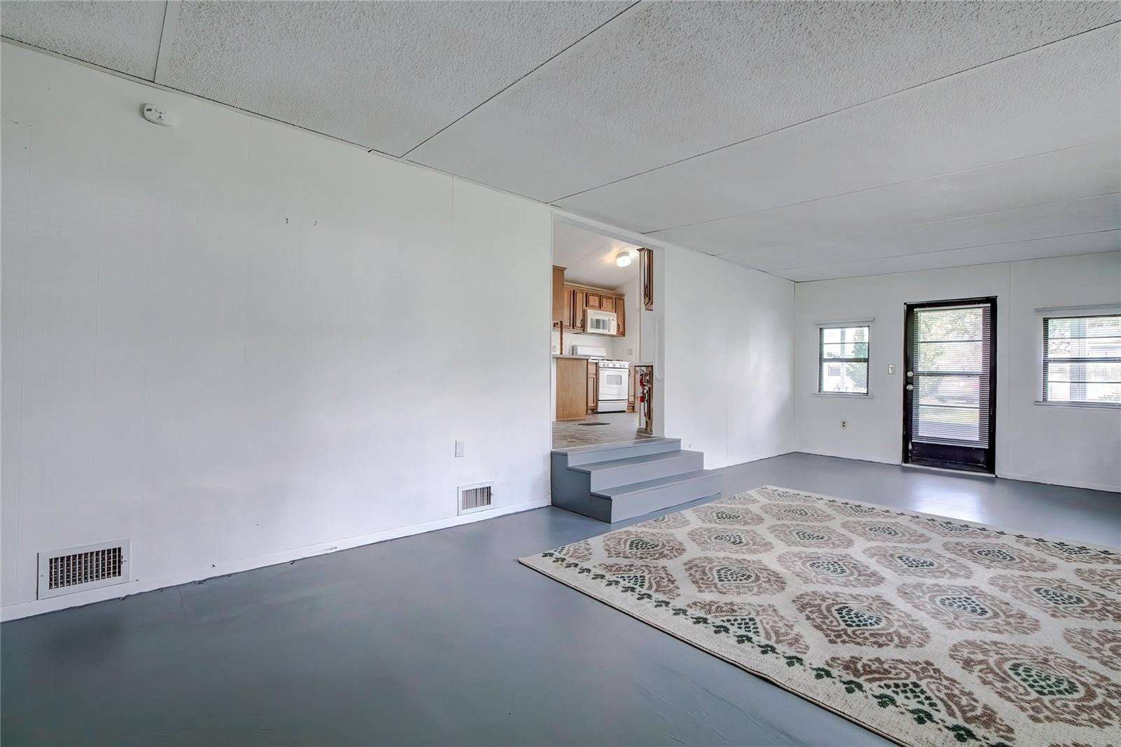 Image 10 of 34 For 9298 Grizzly Bear Lane