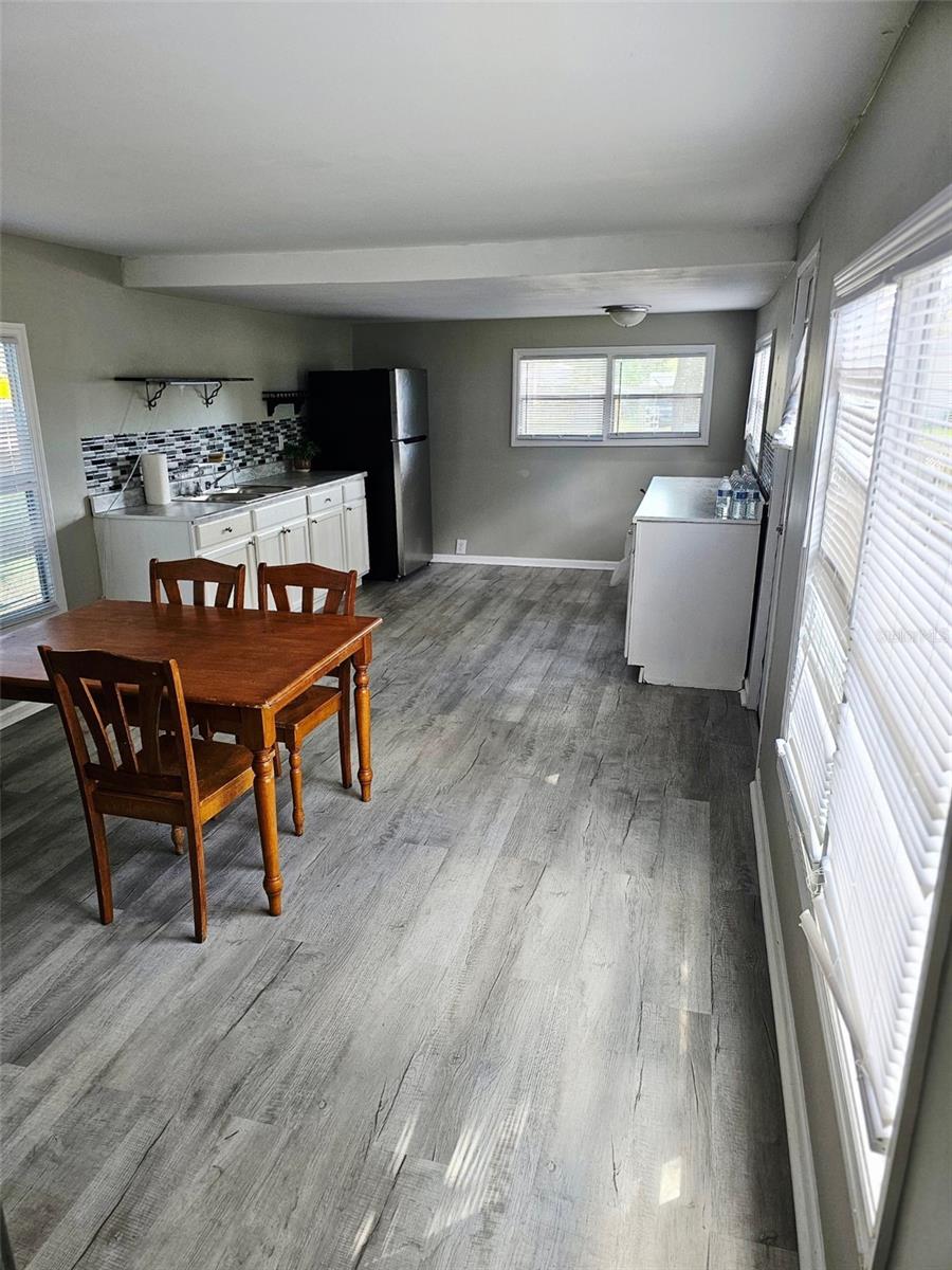 Image 3 of 10 For 16123 Sarasota Street