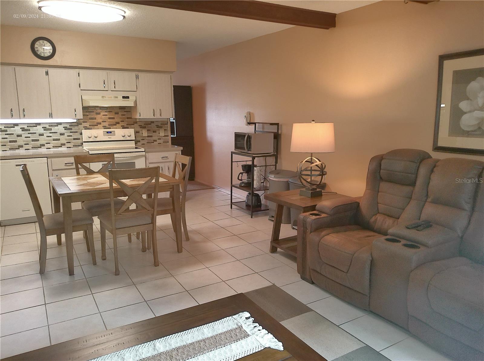 Image 20 of 84 For 2263 Americus Boulevard E 59