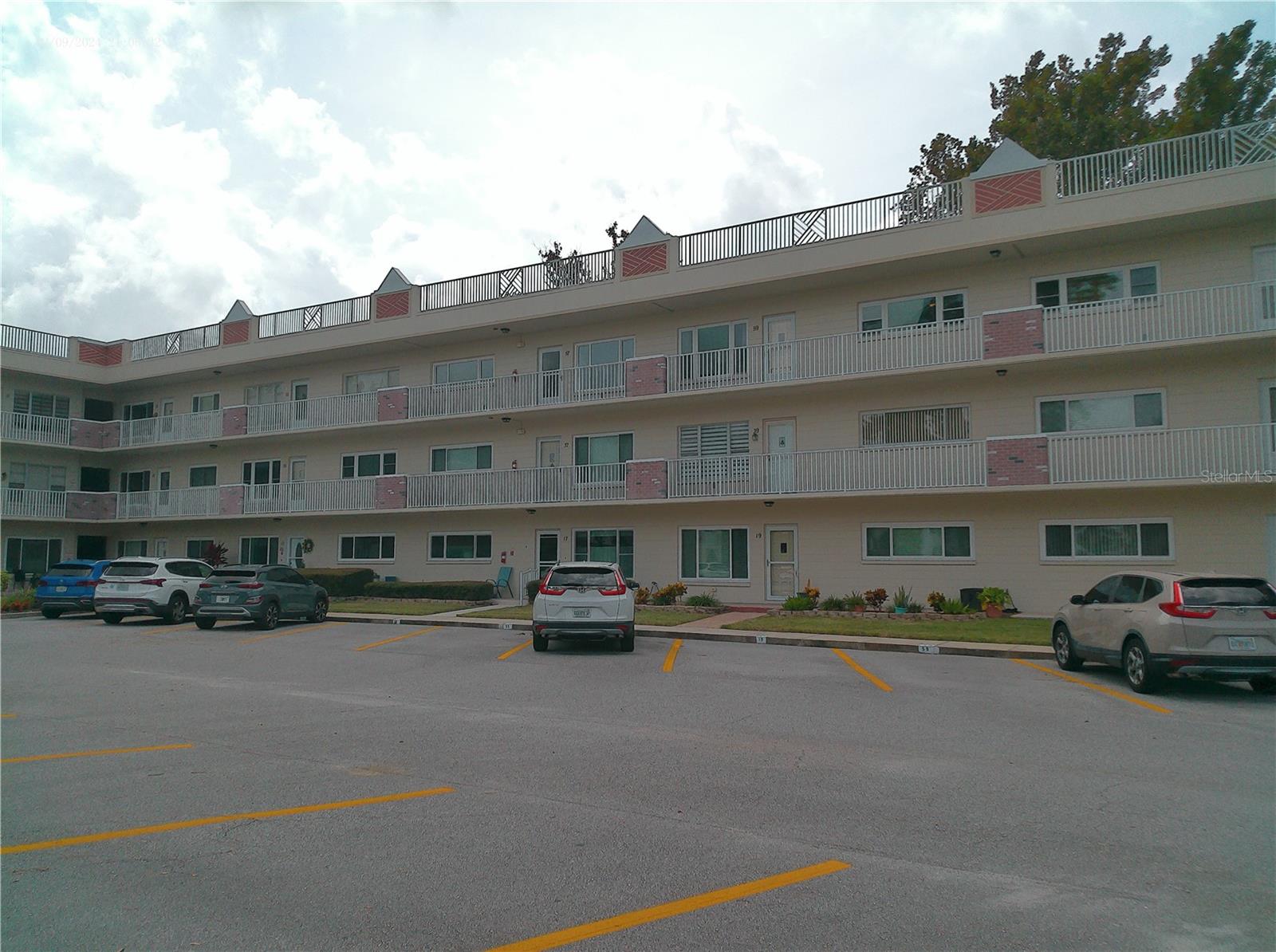 Image 3 of 84 For 2263 Americus Boulevard E 59