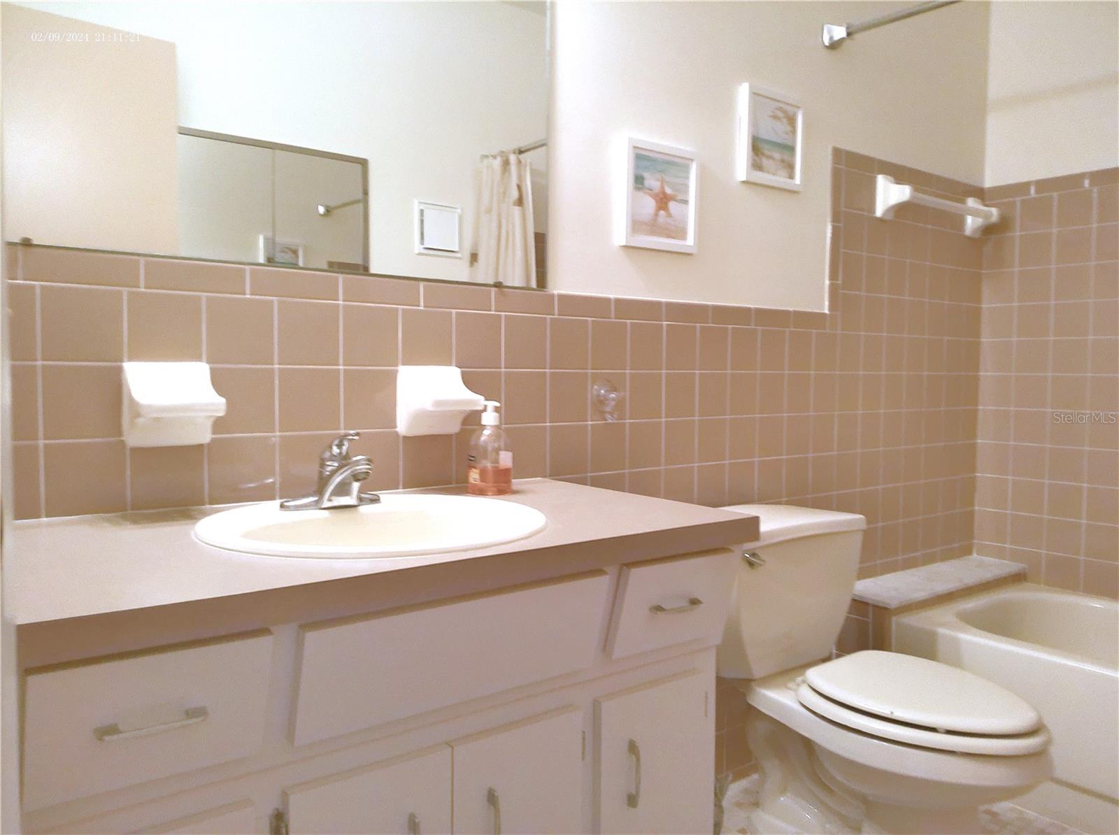 Image 36 of 84 For 2263 Americus Boulevard E 59