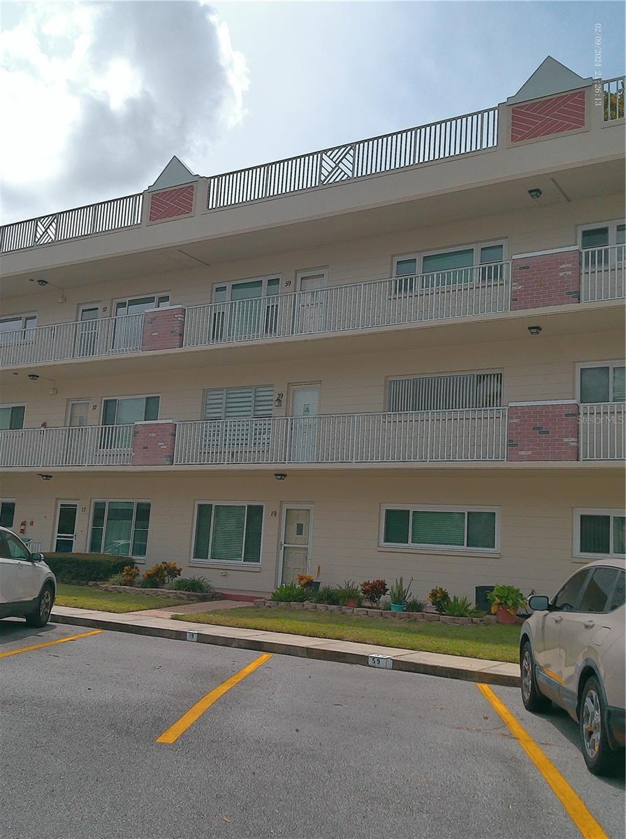 Image 41 of 84 For 2263 Americus Boulevard E 59