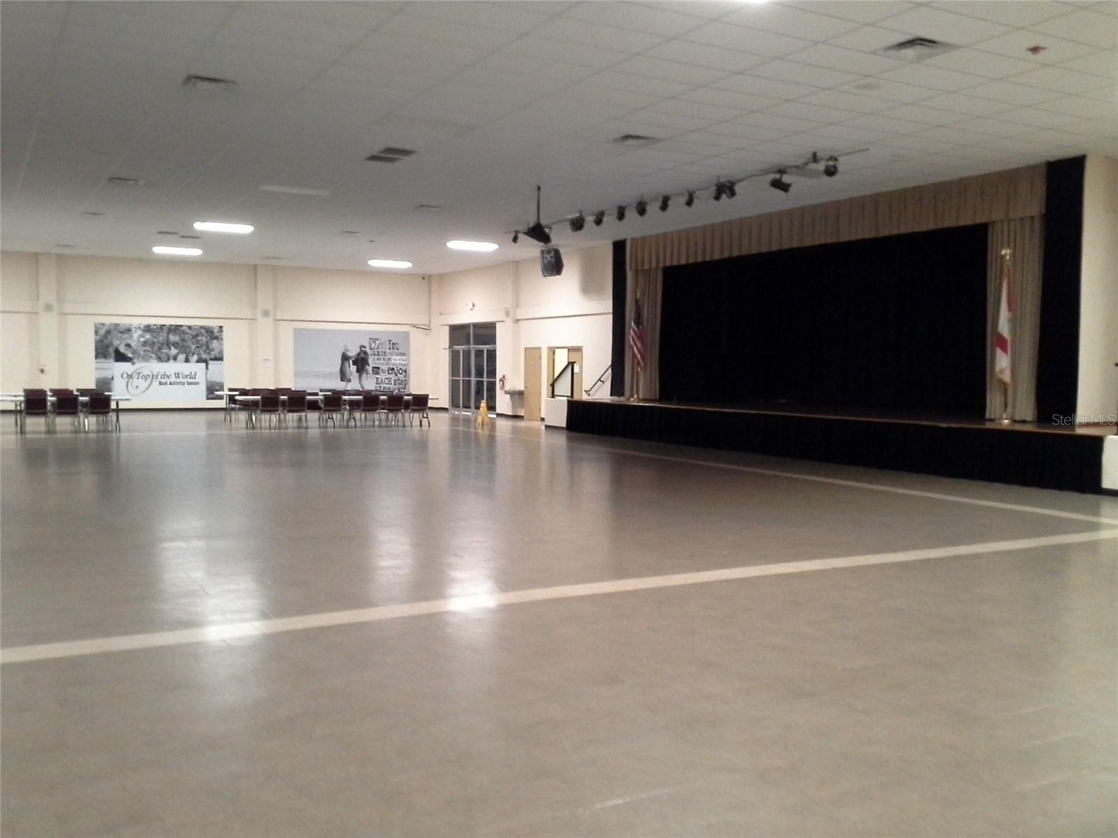 Image 73 of 84 For 2263 Americus Boulevard E 59