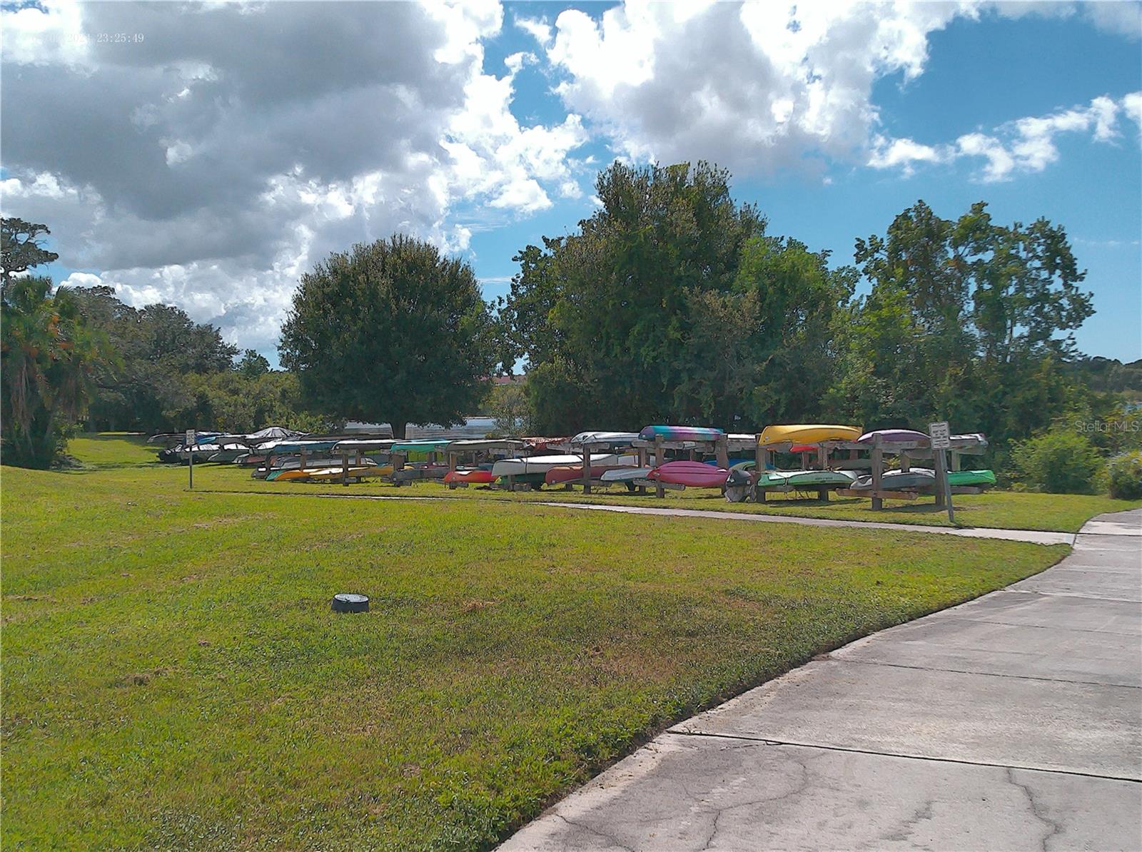 Image 79 of 84 For 2263 Americus Boulevard E 59
