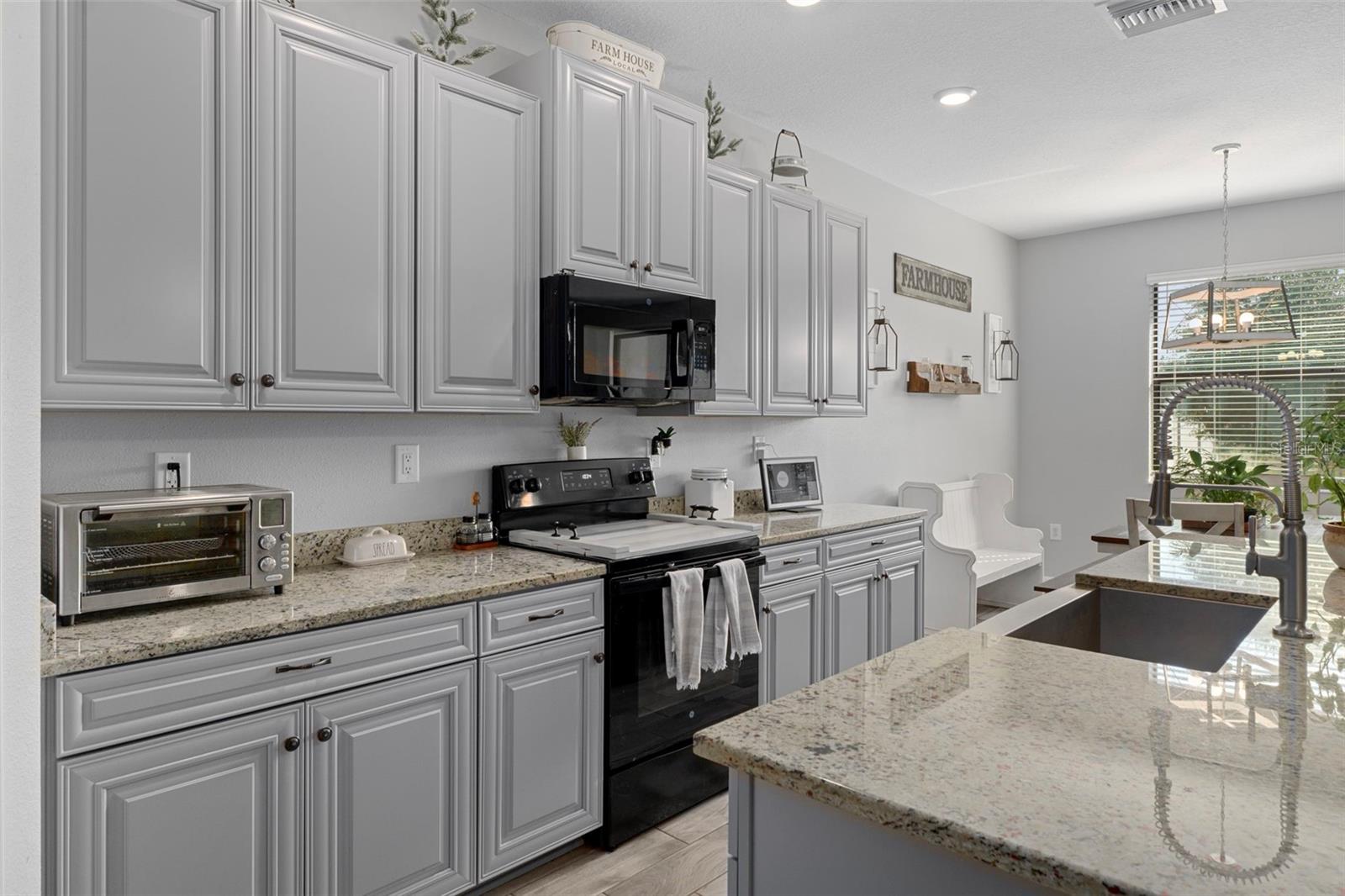 Image 15 of 81 For 13968 Nesbit Court