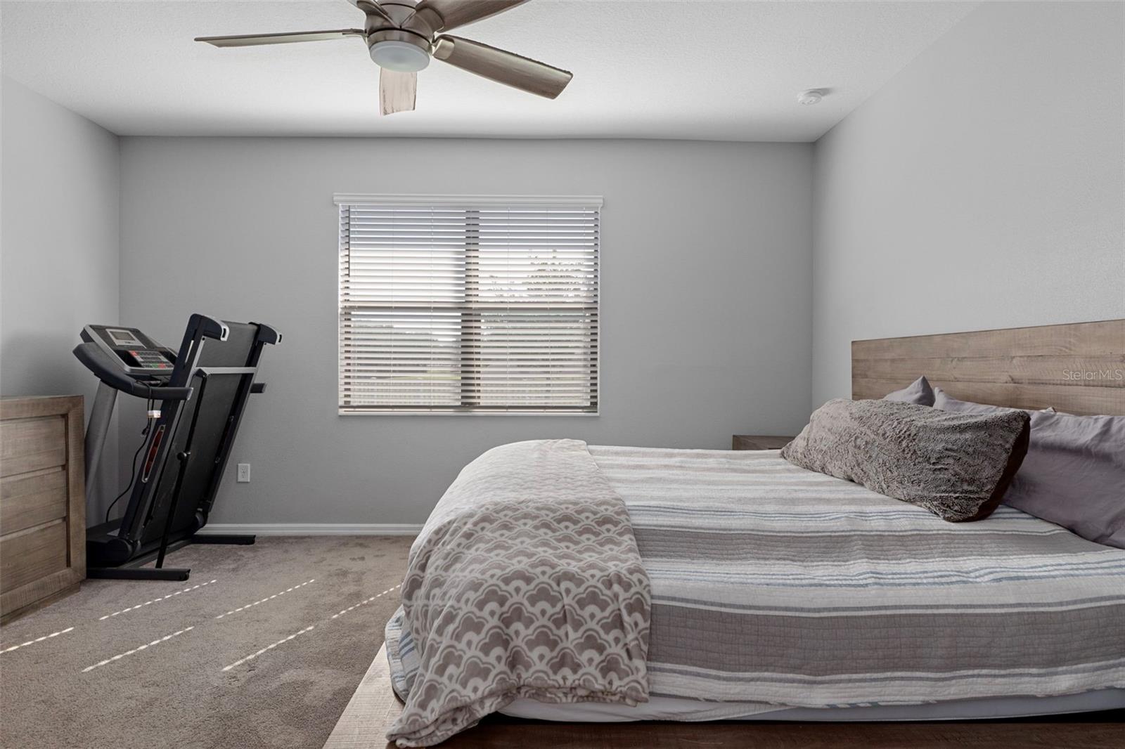Image 21 of 81 For 13968 Nesbit Court