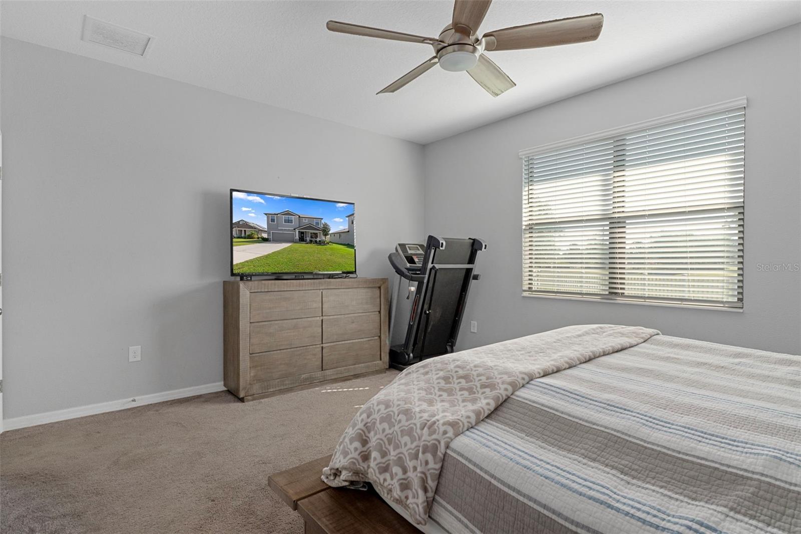Image 22 of 81 For 13968 Nesbit Court