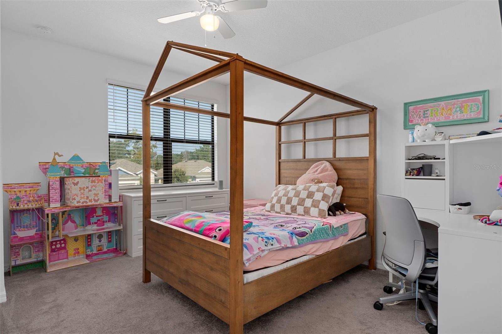Image 36 of 81 For 13968 Nesbit Court